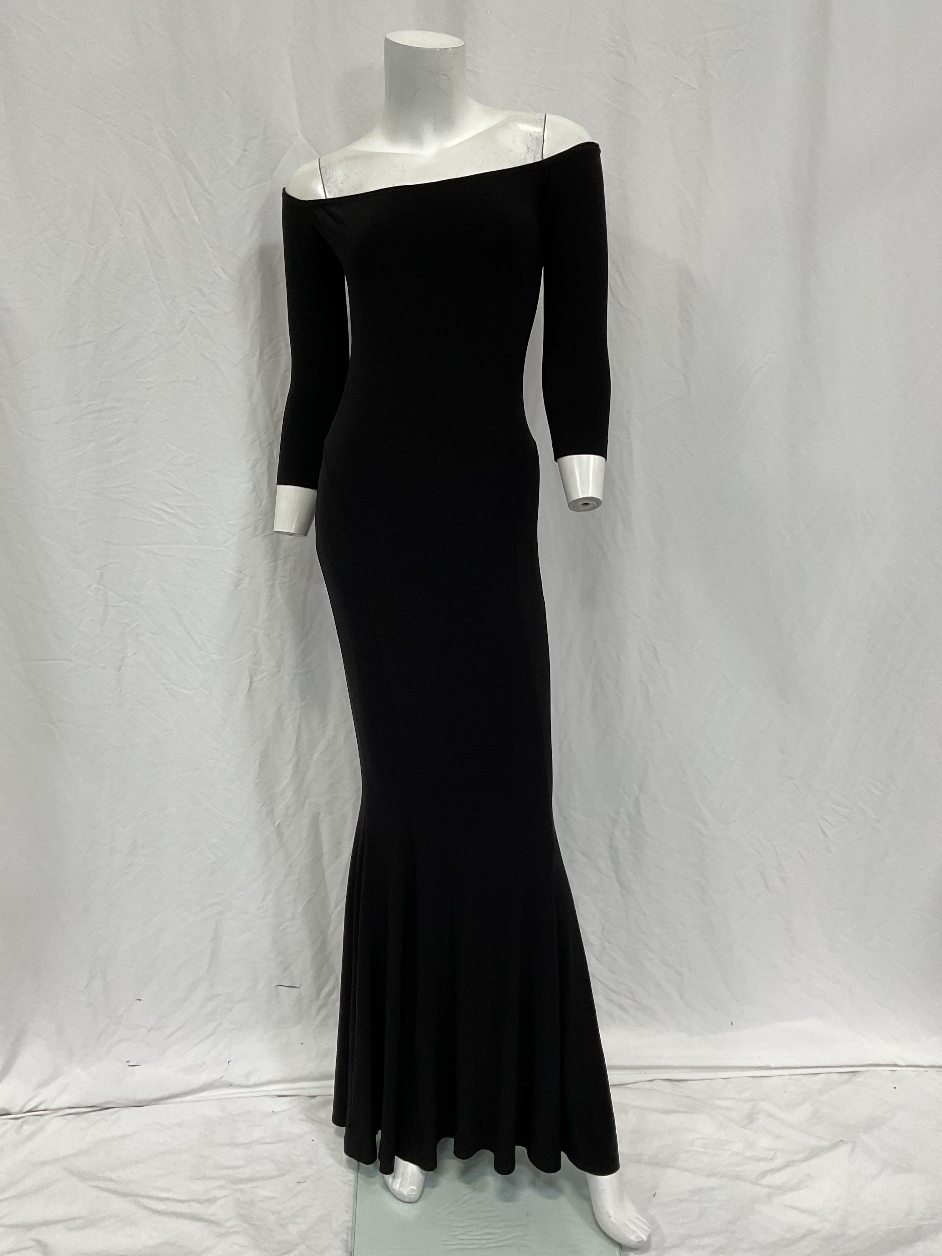 Off The Shoulder Fishtail Gown In Black - Image 2