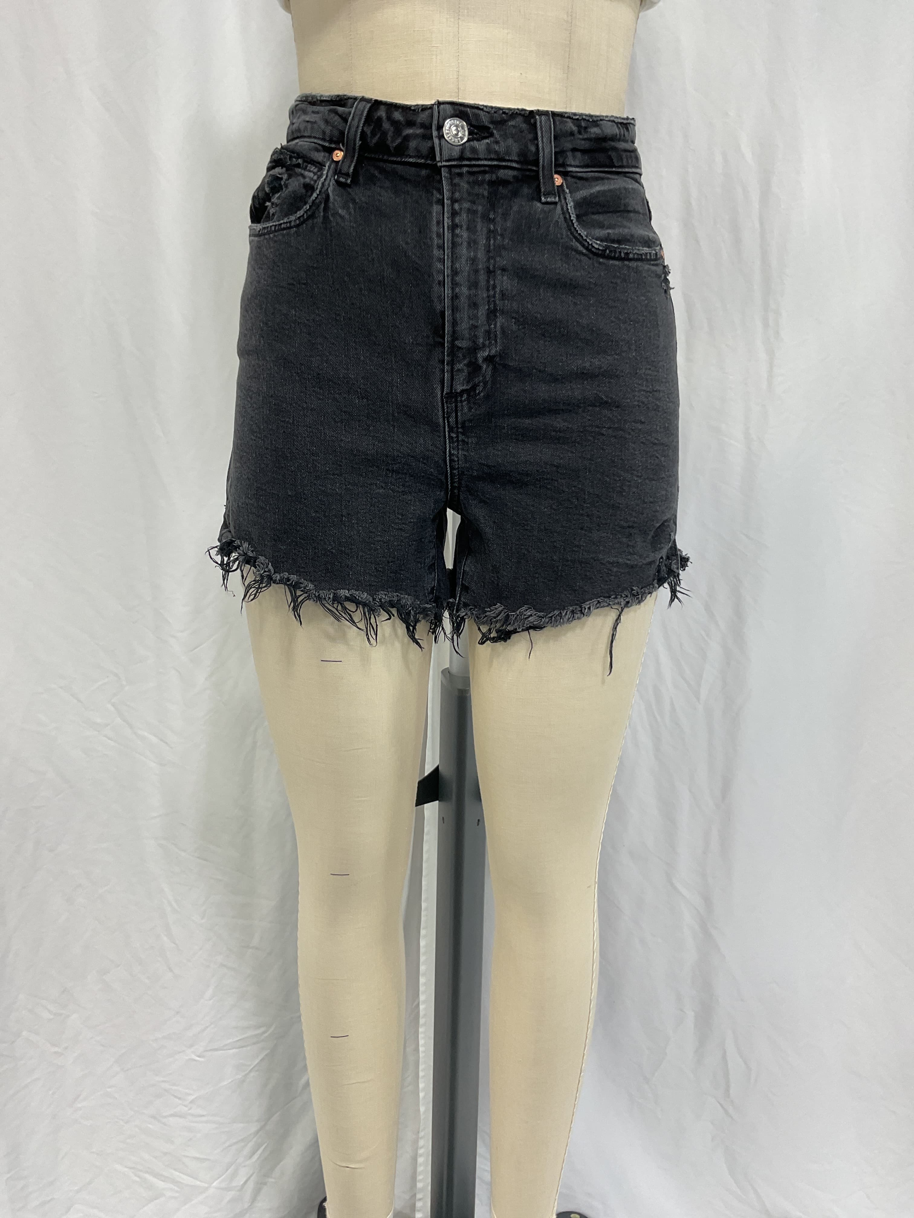 Dani Shorts - Image 3
