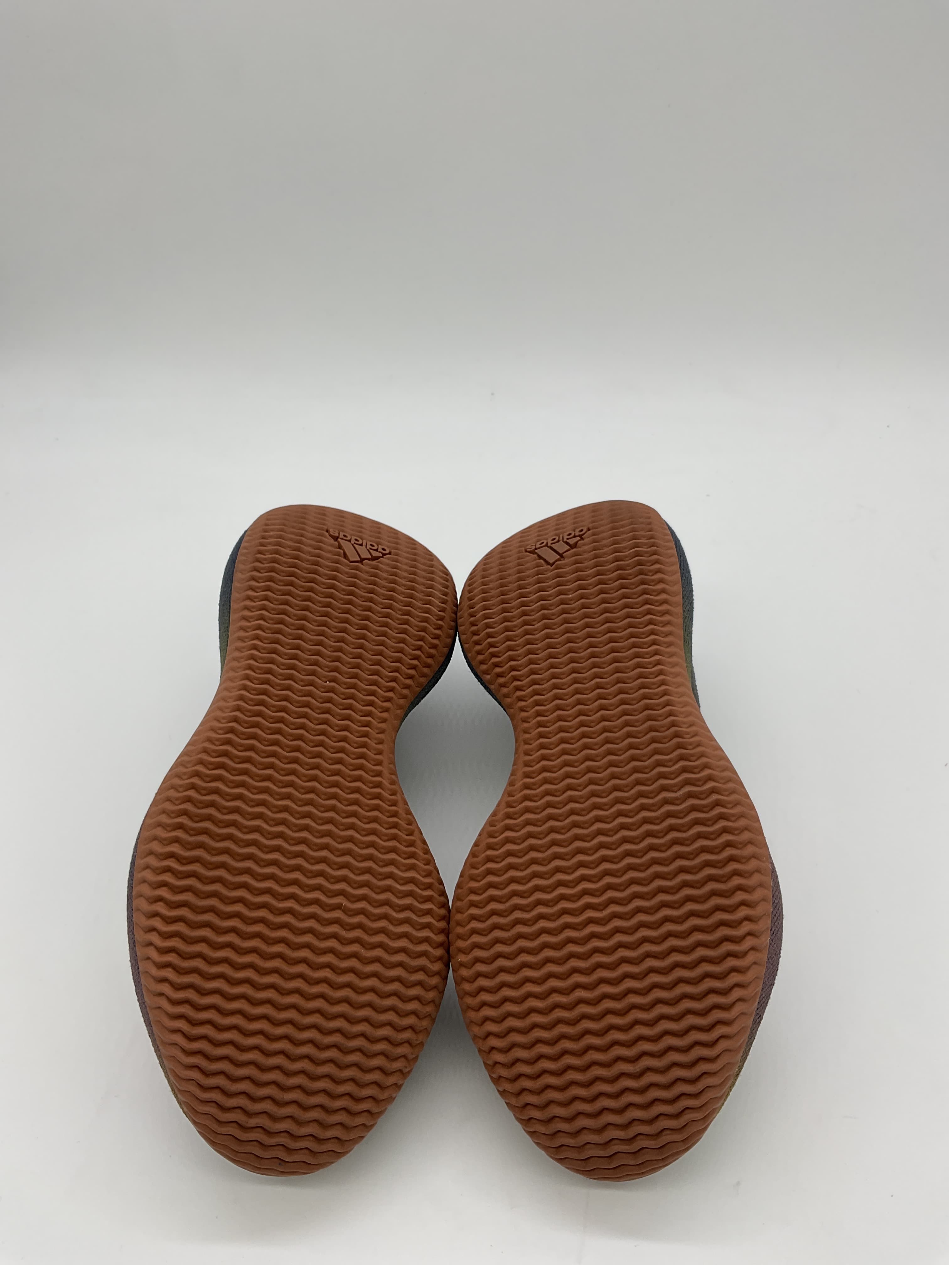Yeezy Knit Runner - Image 3