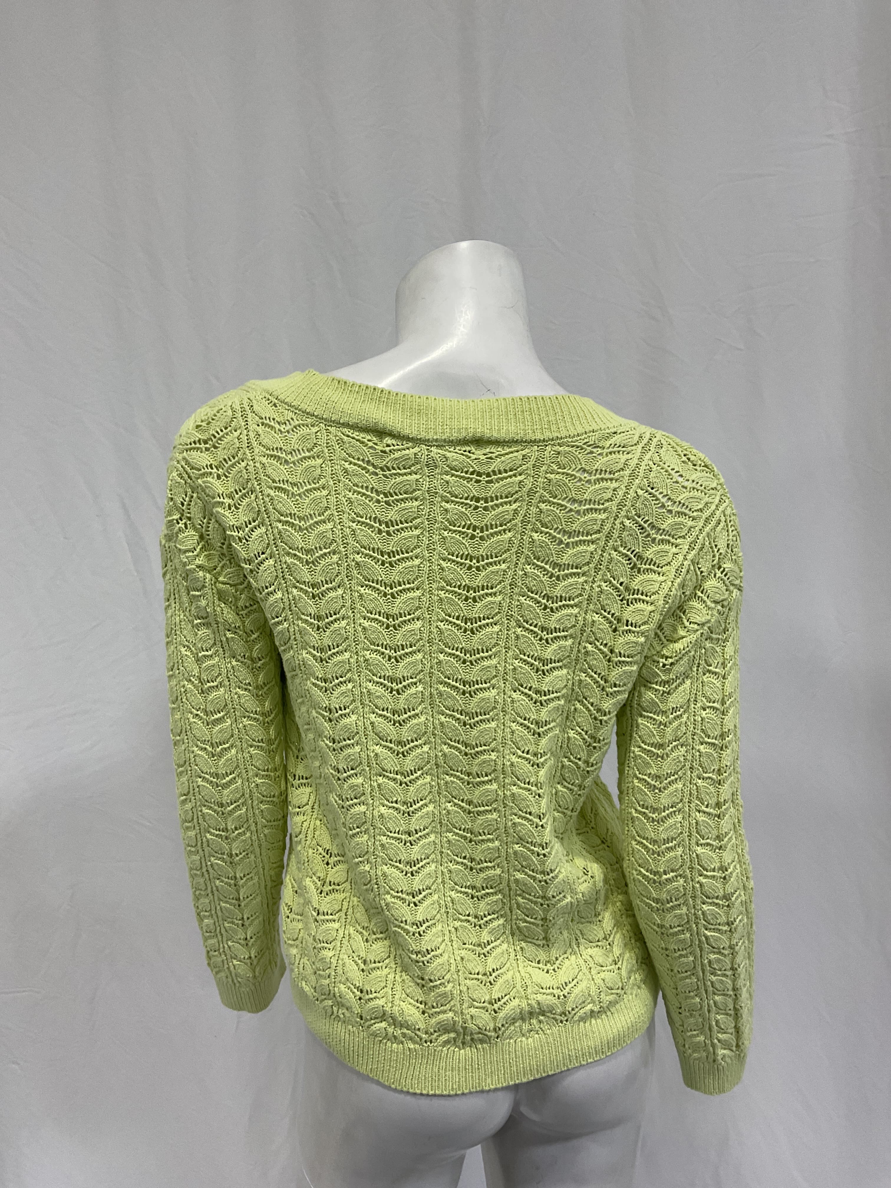 Flat White V-Neck Pointelle Sweater - Image 4