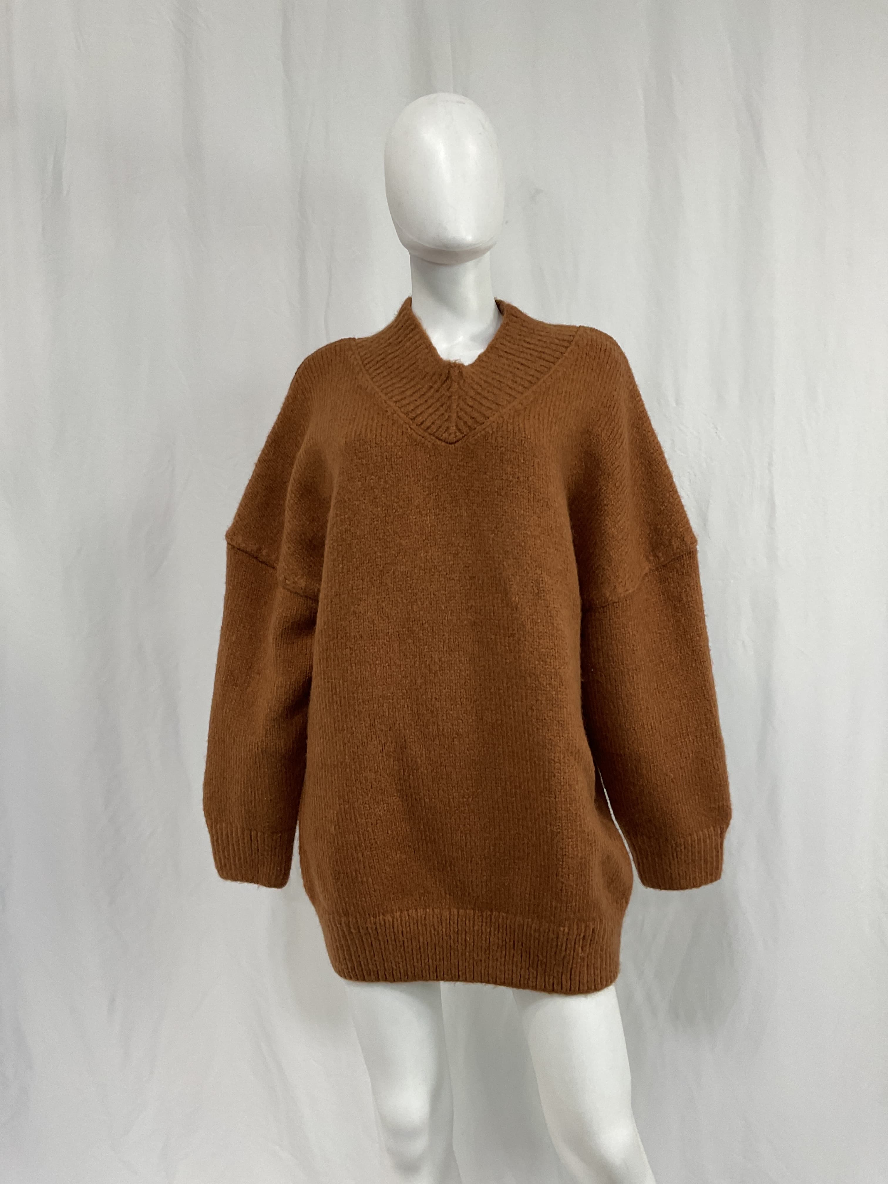 Almada Sweater Dress - Image 3