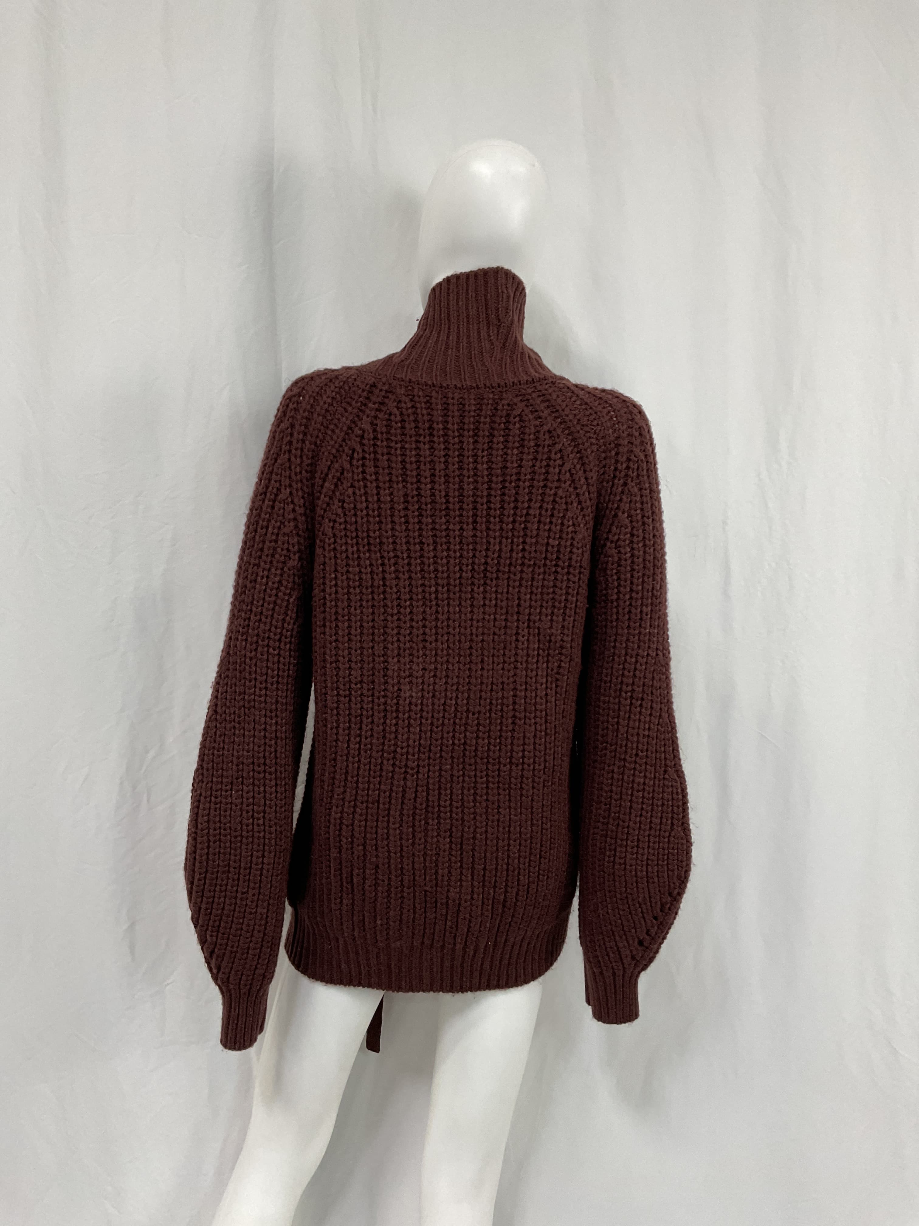 Tori Laced Sweater - Image 4