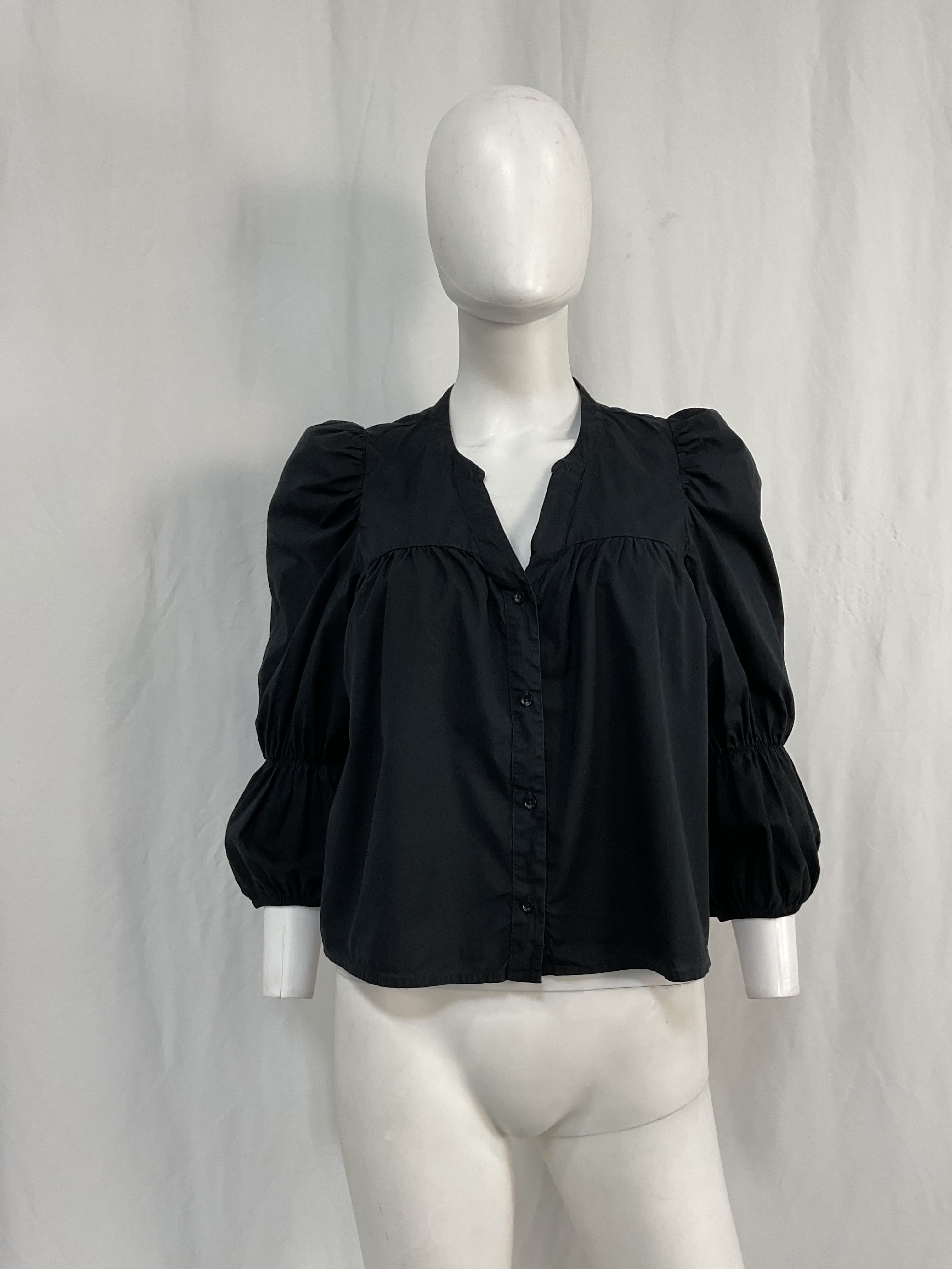Geneva Romantic Crop Top In Jet Black - Image 3