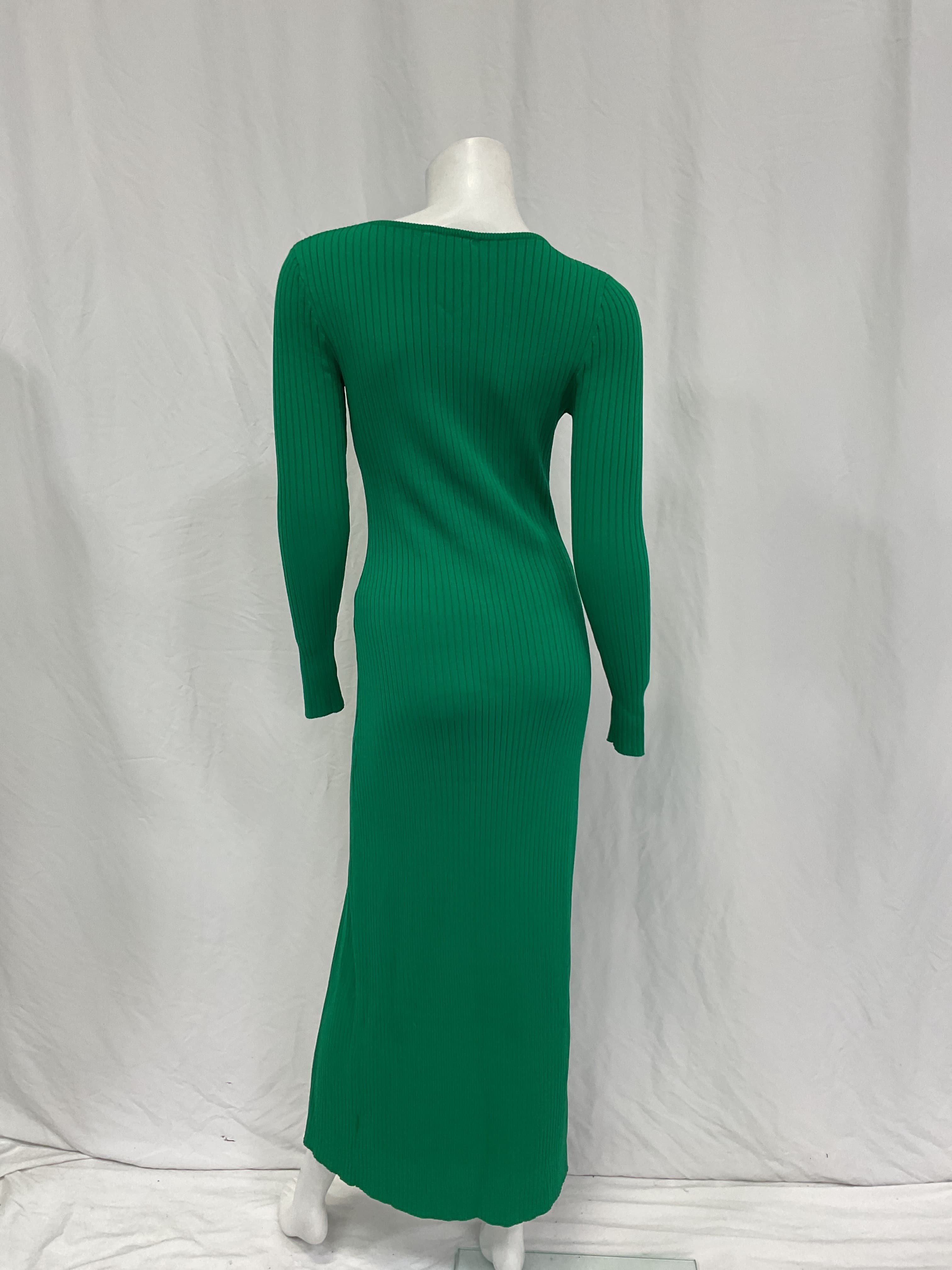 Jules Dress In Kelly Green - Image 3