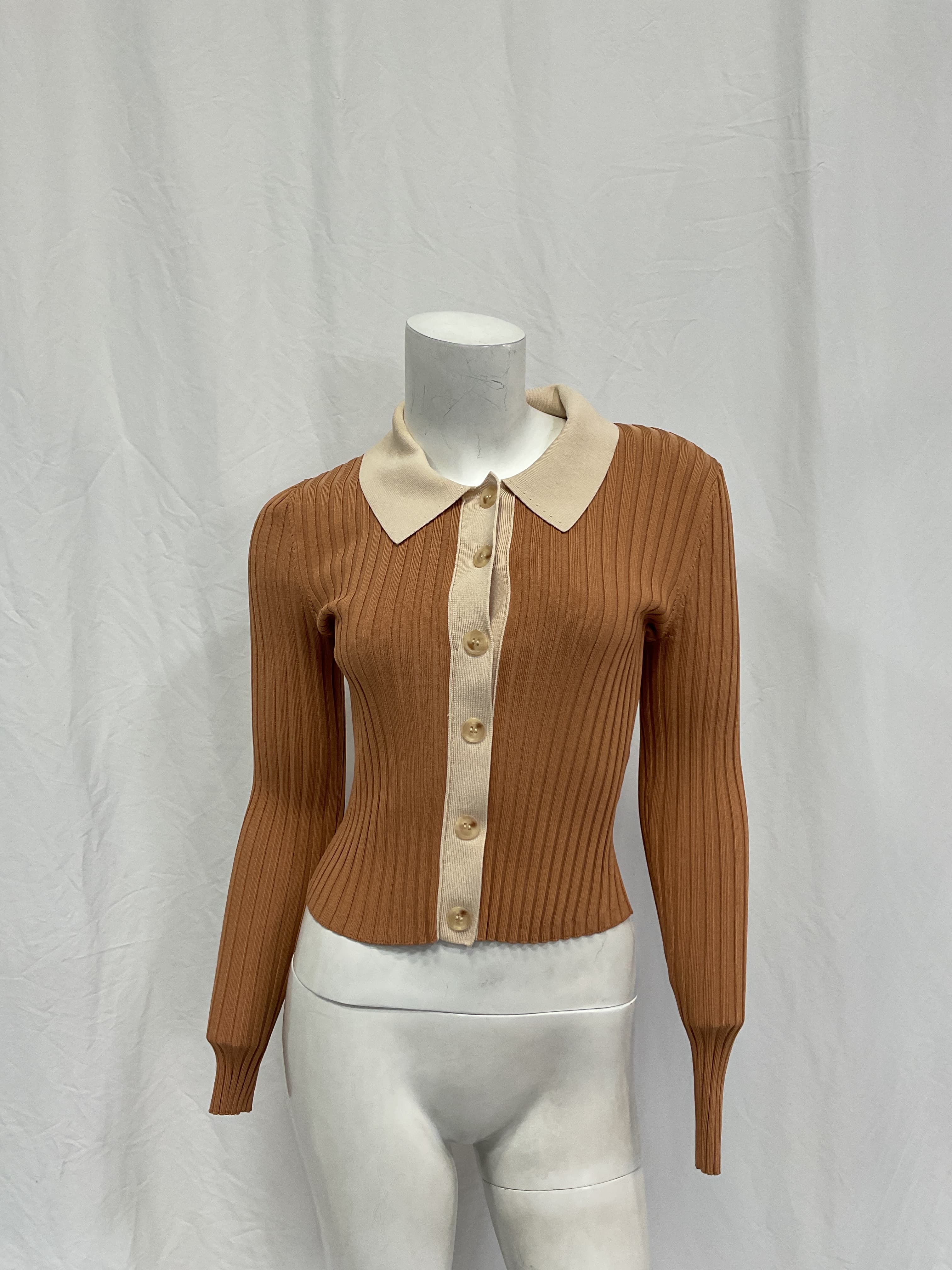 Elsie Compact Cut Out Polo Cardigan - Image 3