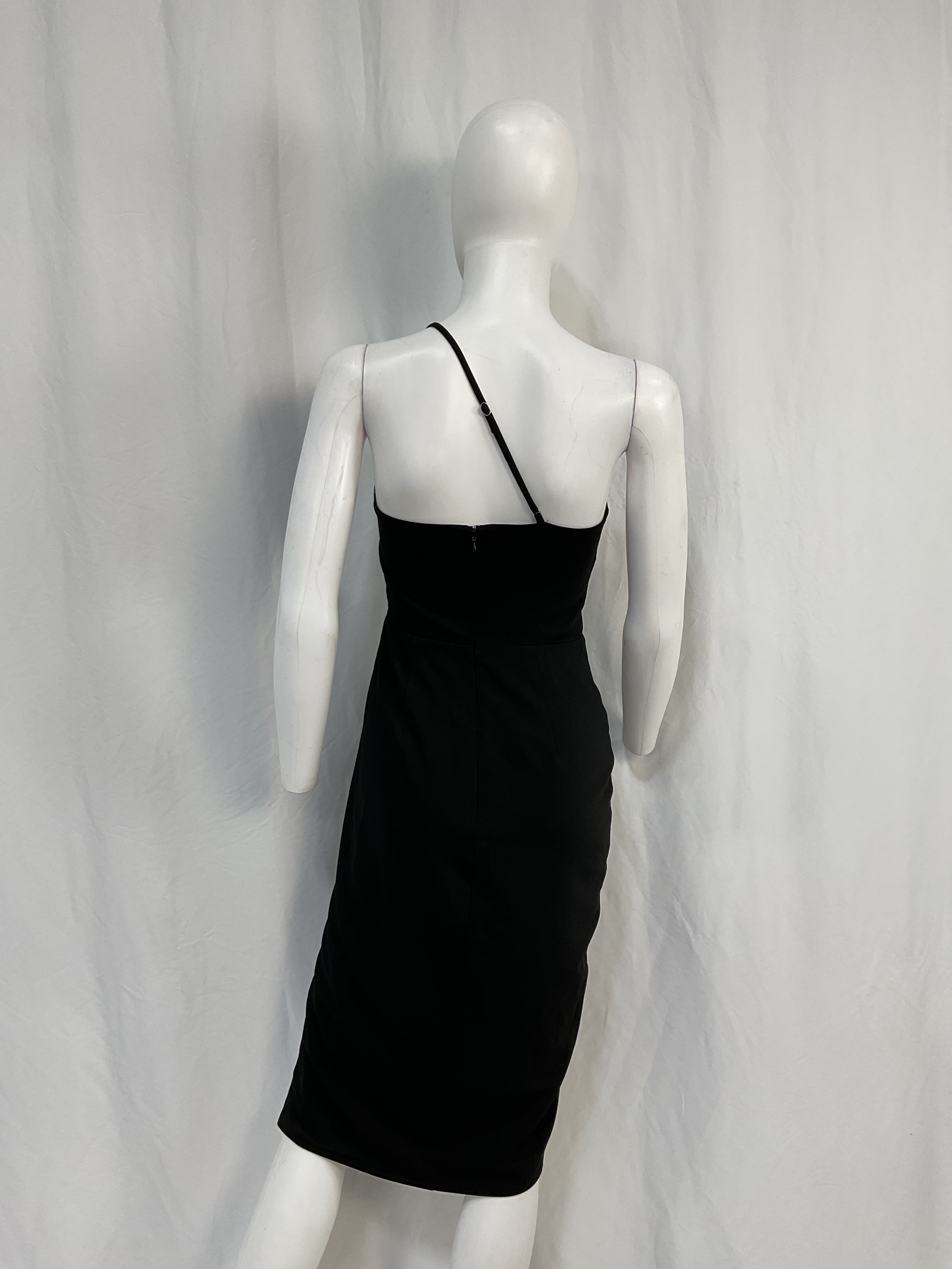 Lazo Midi Dress In Black - Image 3