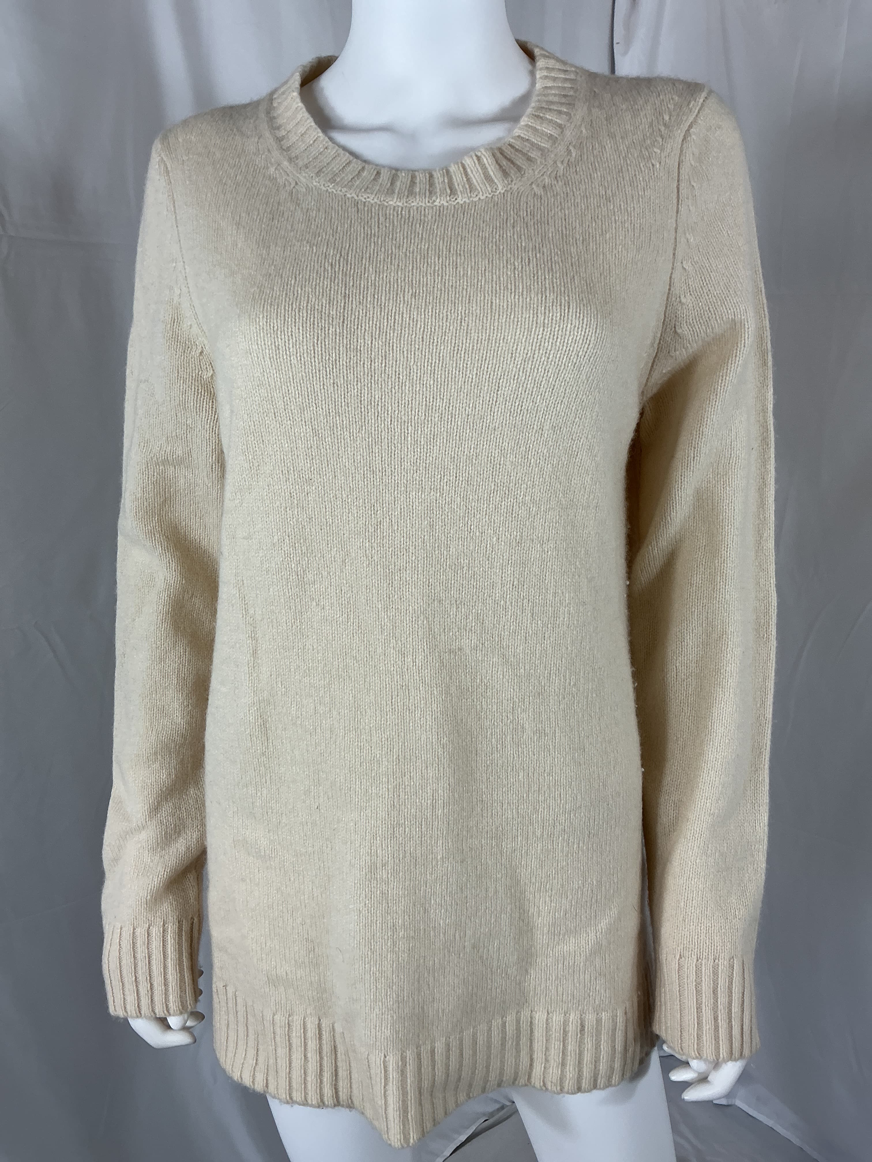 Toni Crewneck Cashmere Sweater - Image 2