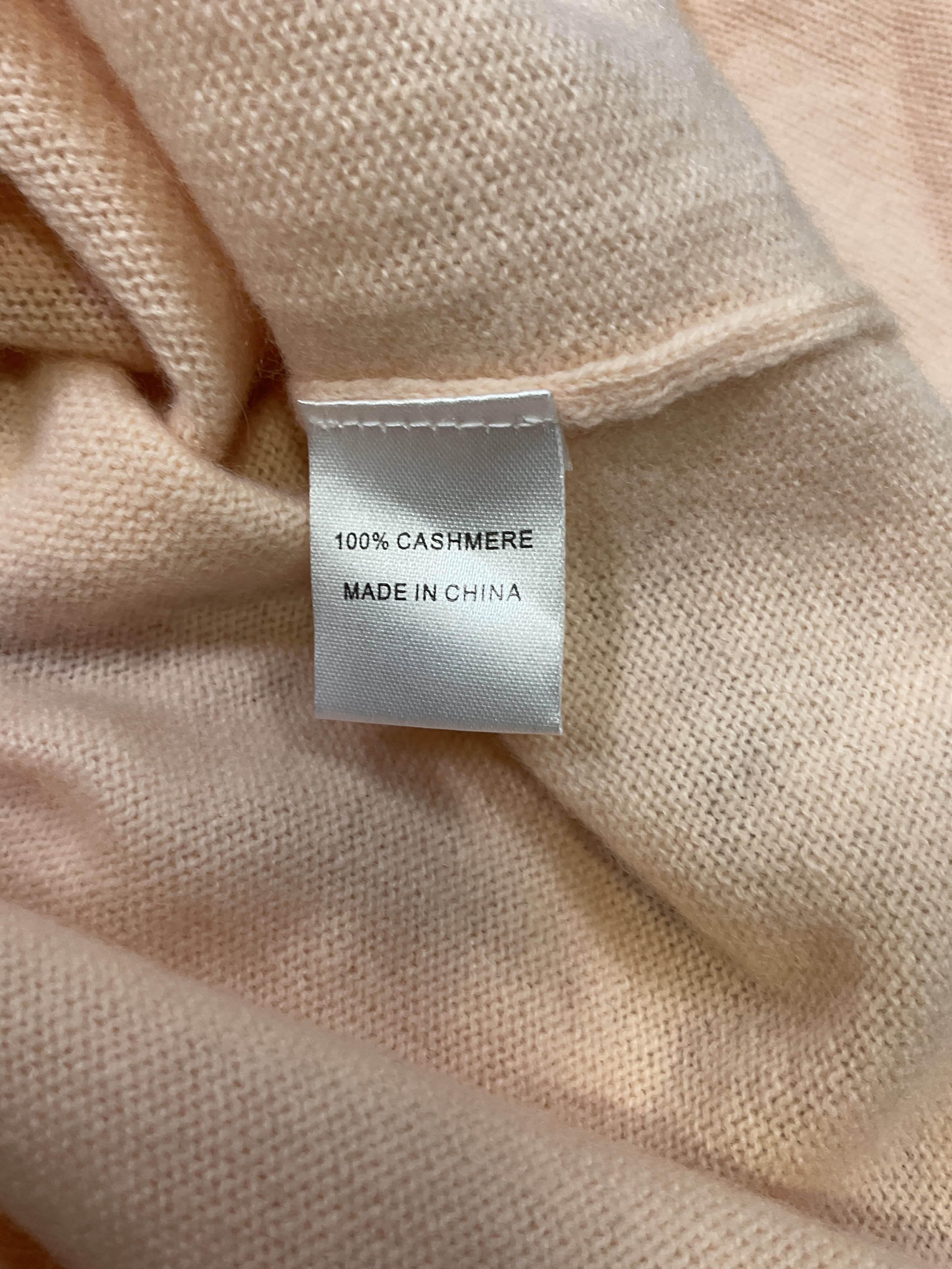 Soft Pink Short Sleeve Cashmere Lila Sweater - Image 4