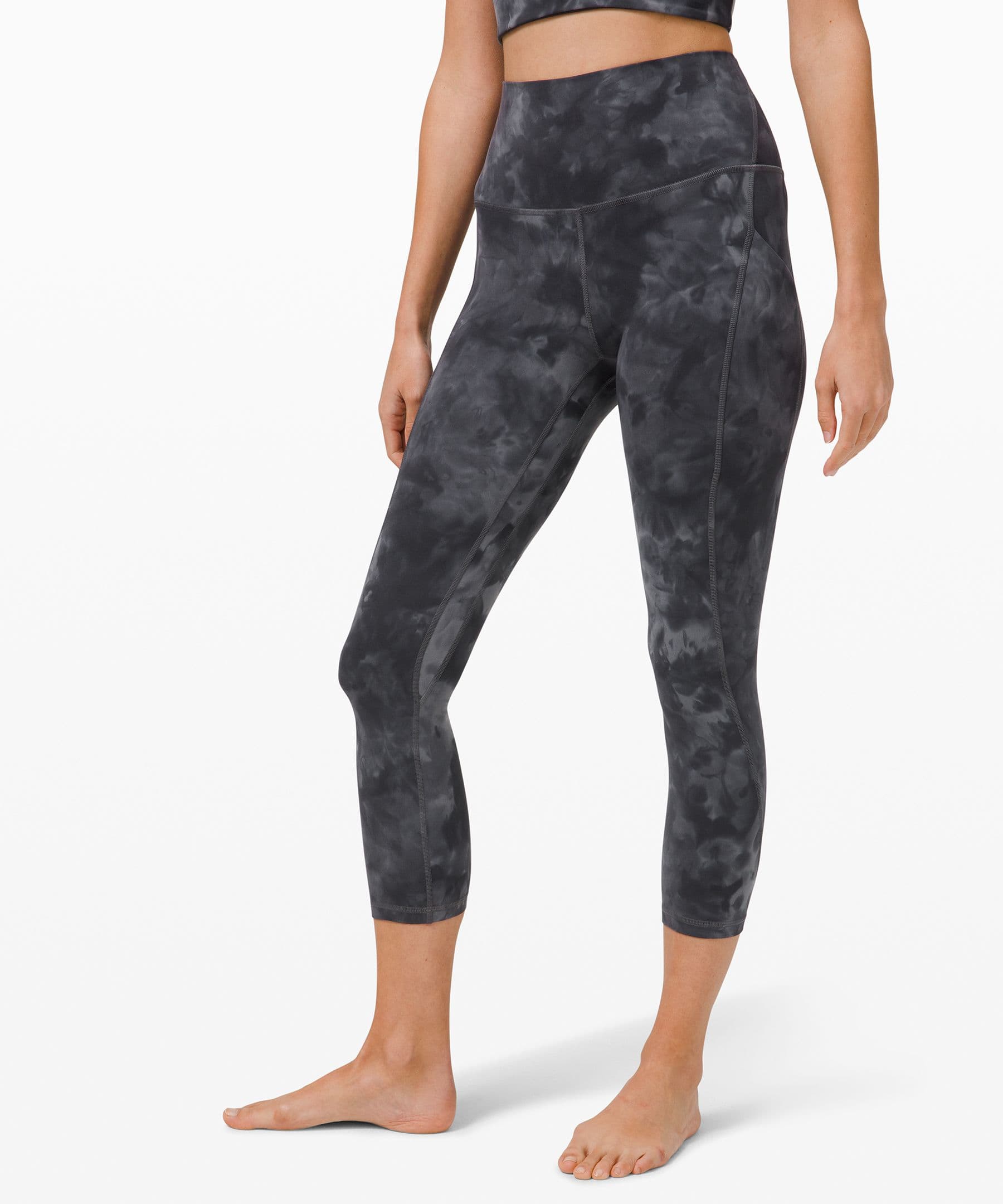 Align High-Rise Crop With Pockets - Image 1