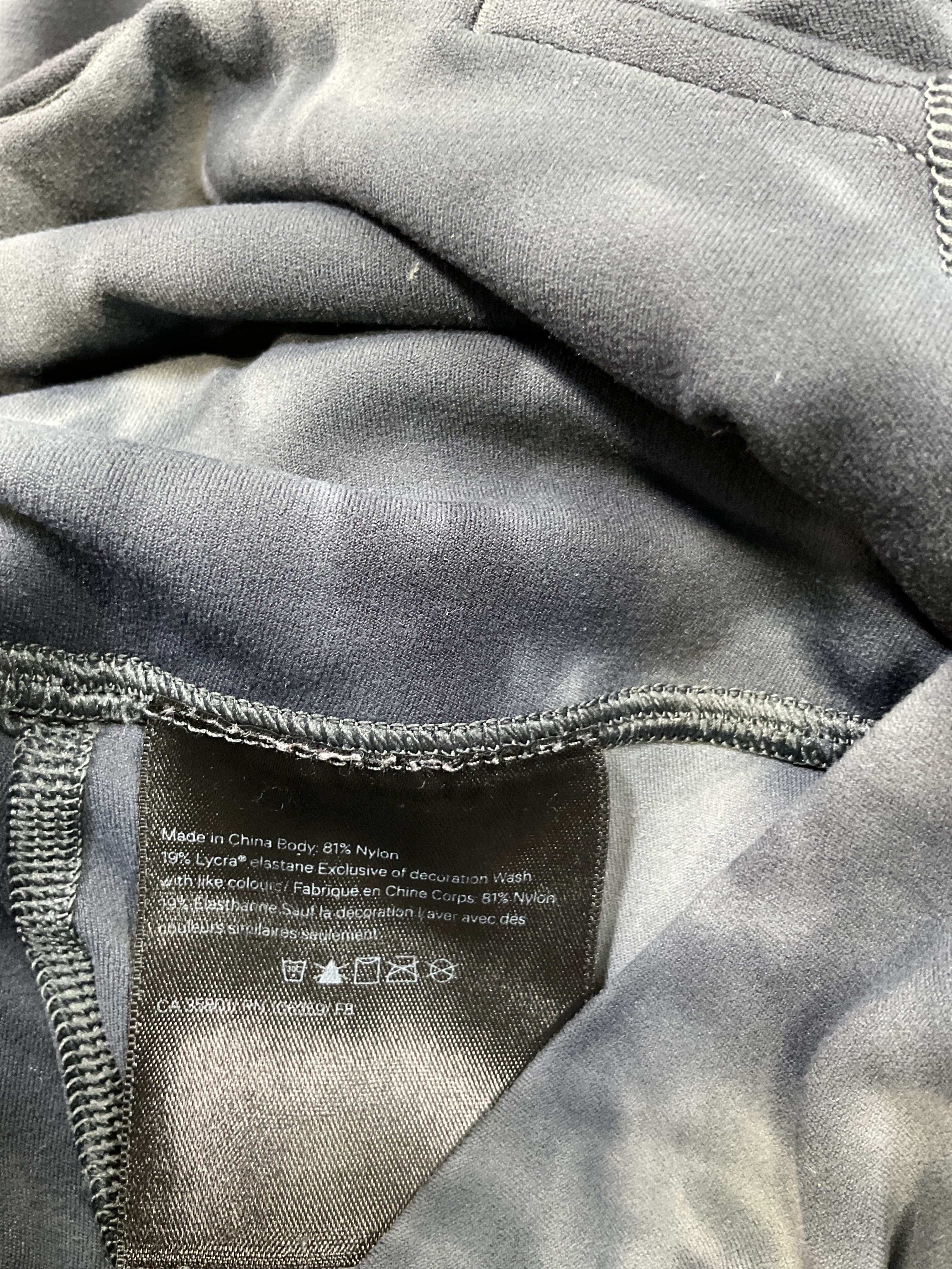 Align High-Rise Crop With Pockets - Image 4