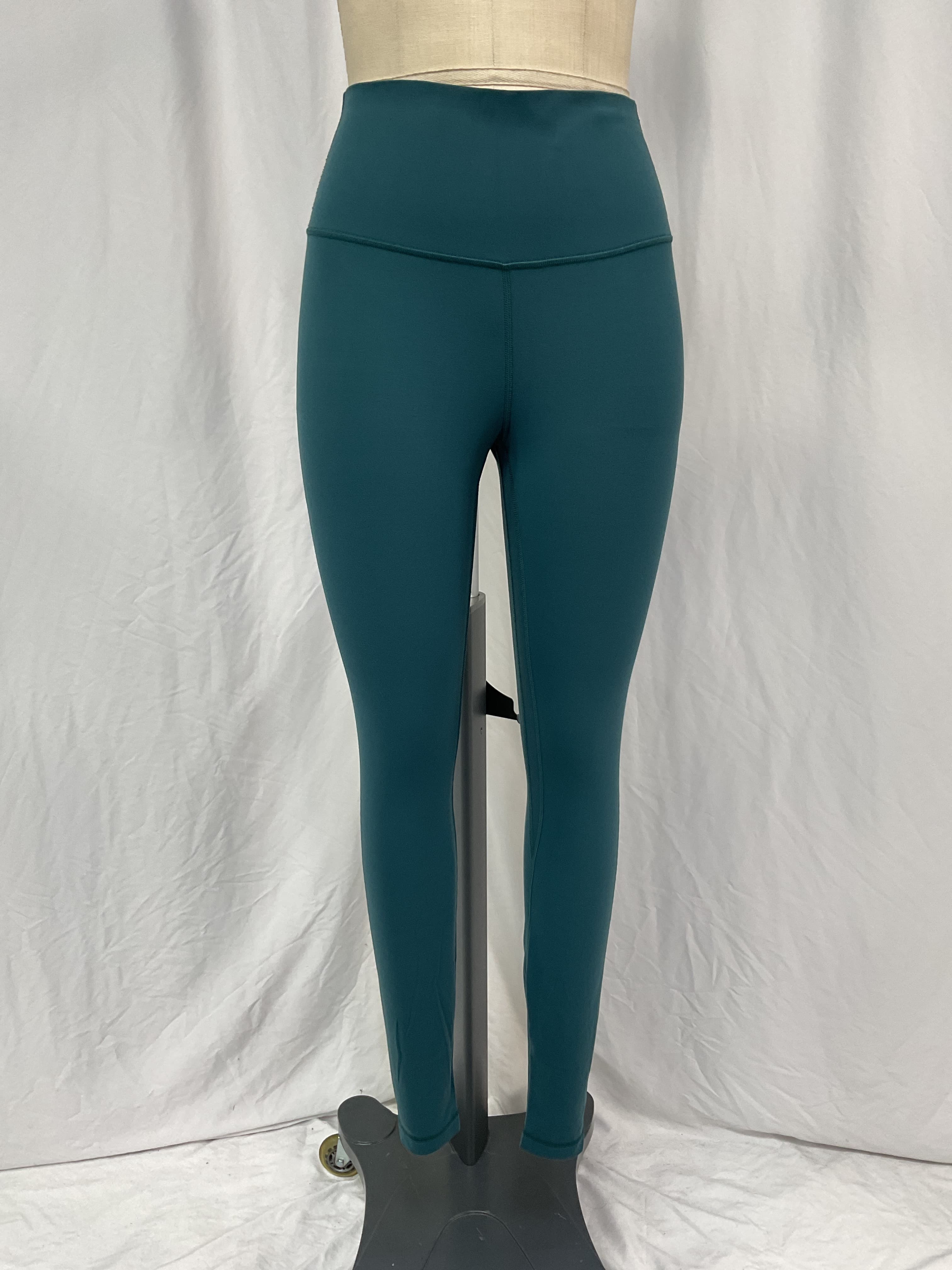 Align High-Rise Pant - Image 3