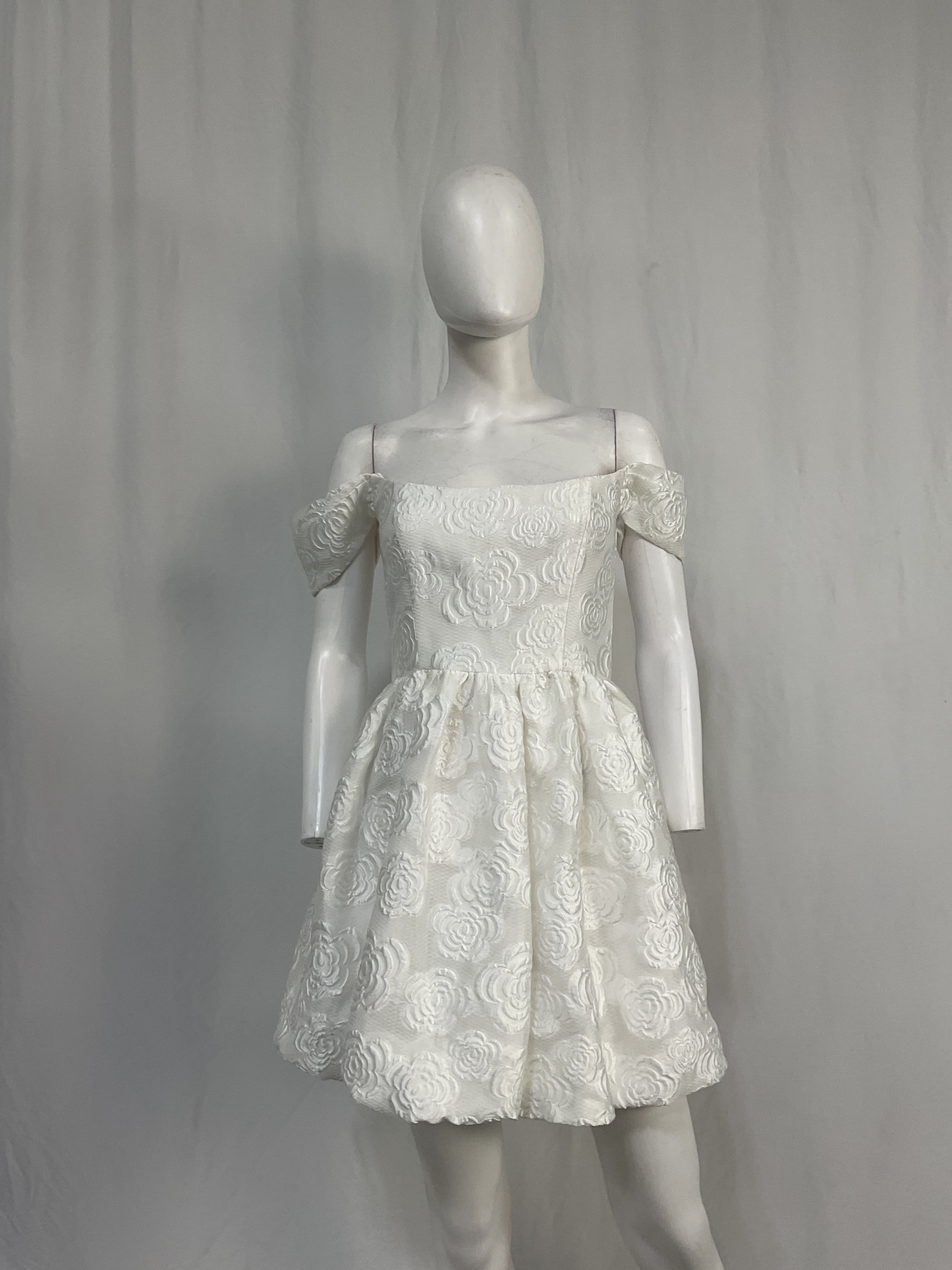 Valentina Dress In White - Image 4