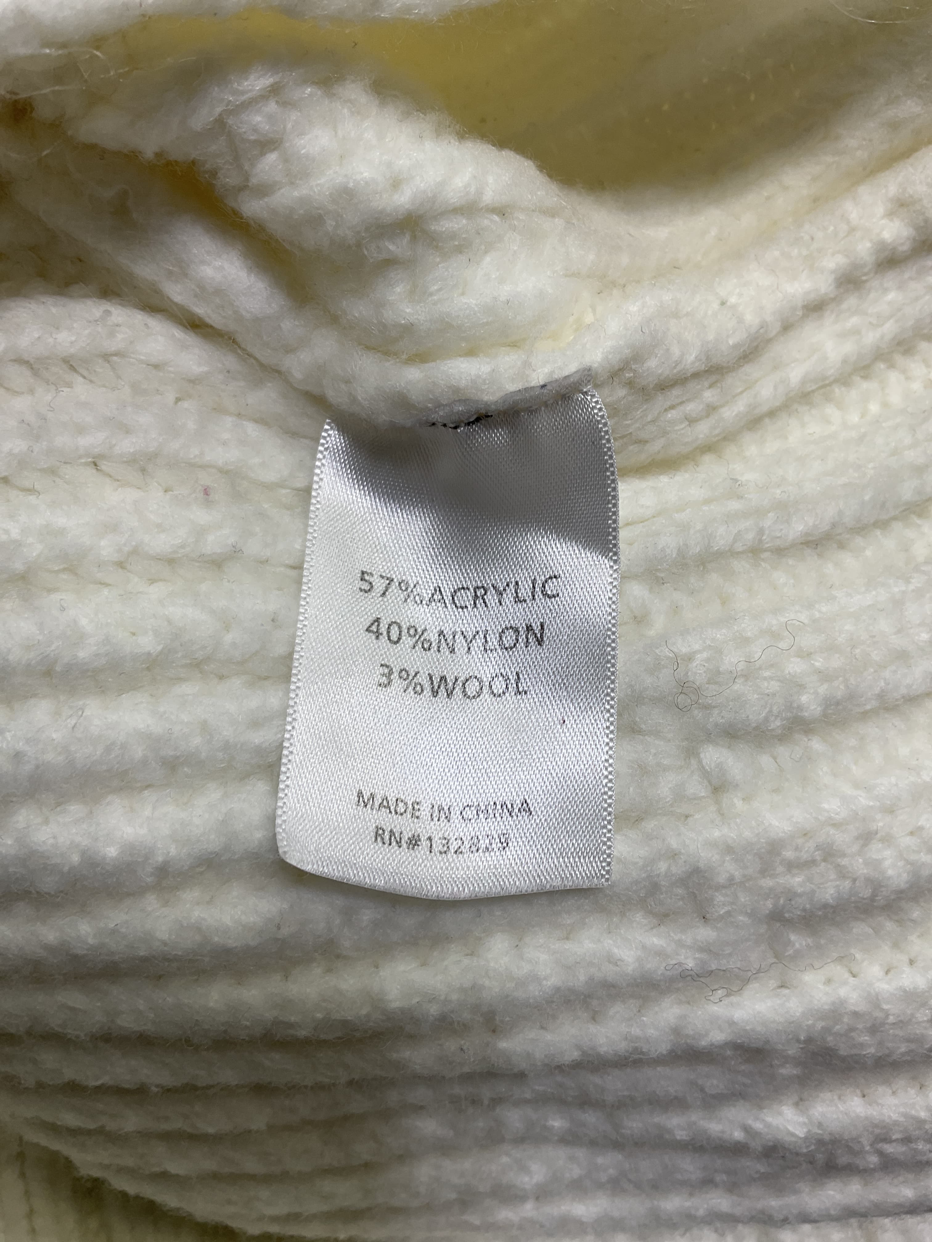 Feya Cropped Pullover In Ivory - Image 2