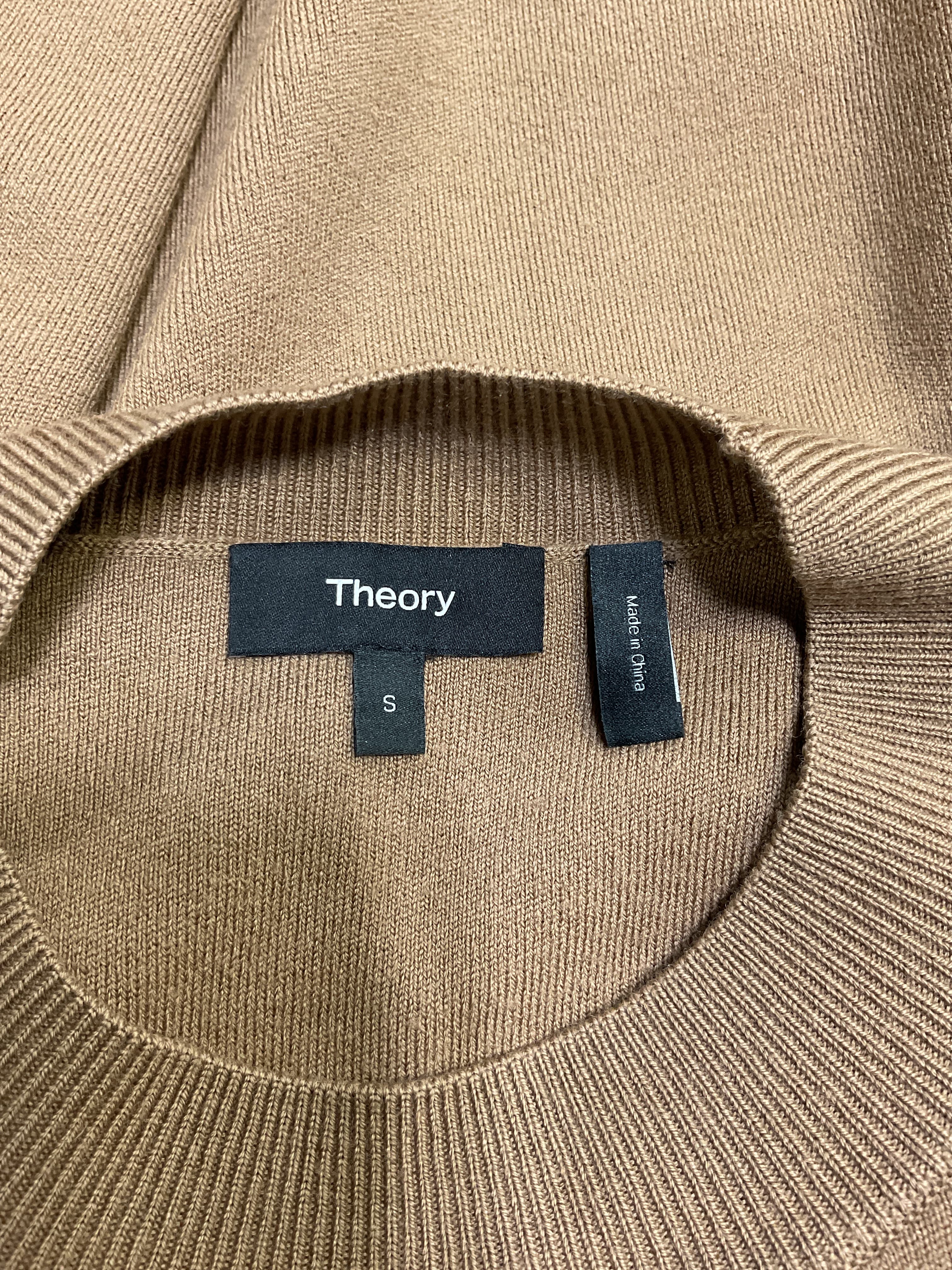 Karenia Cashmere Sweater - Image 4