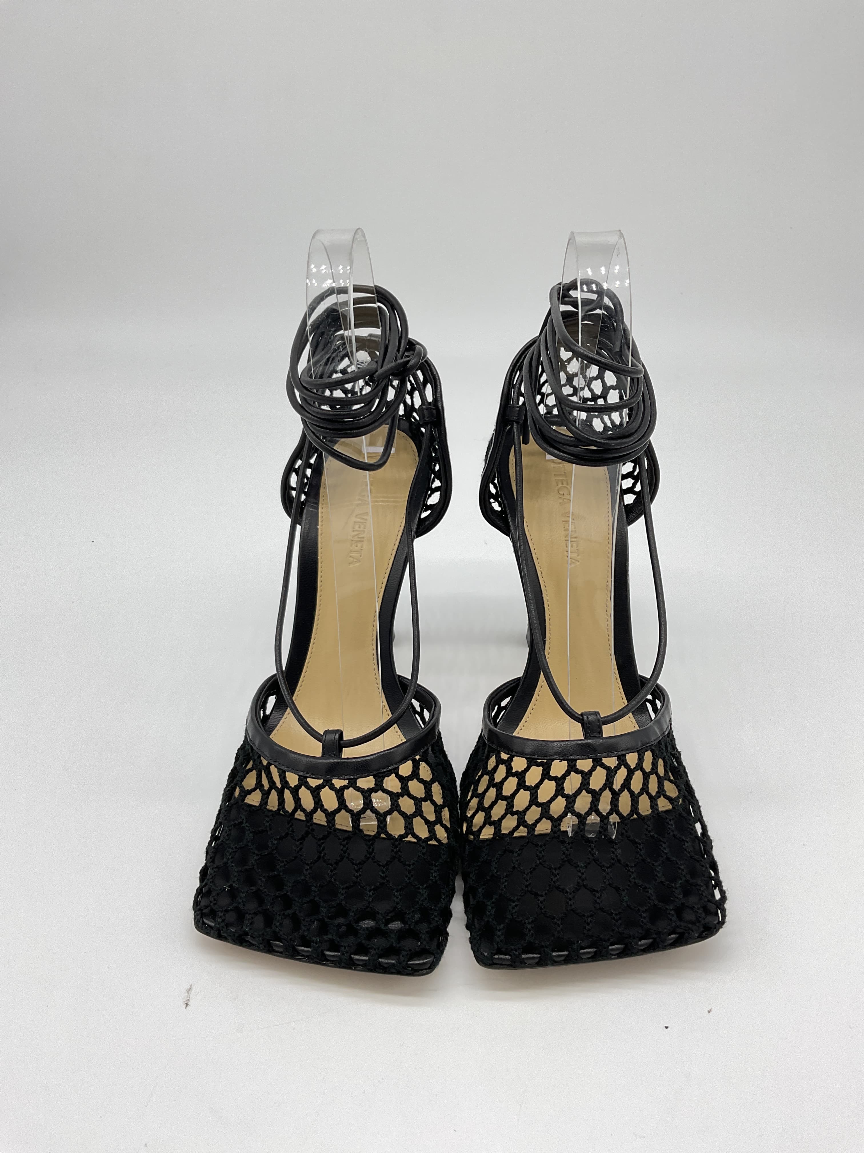 Stretch Heels In Black - Image 4