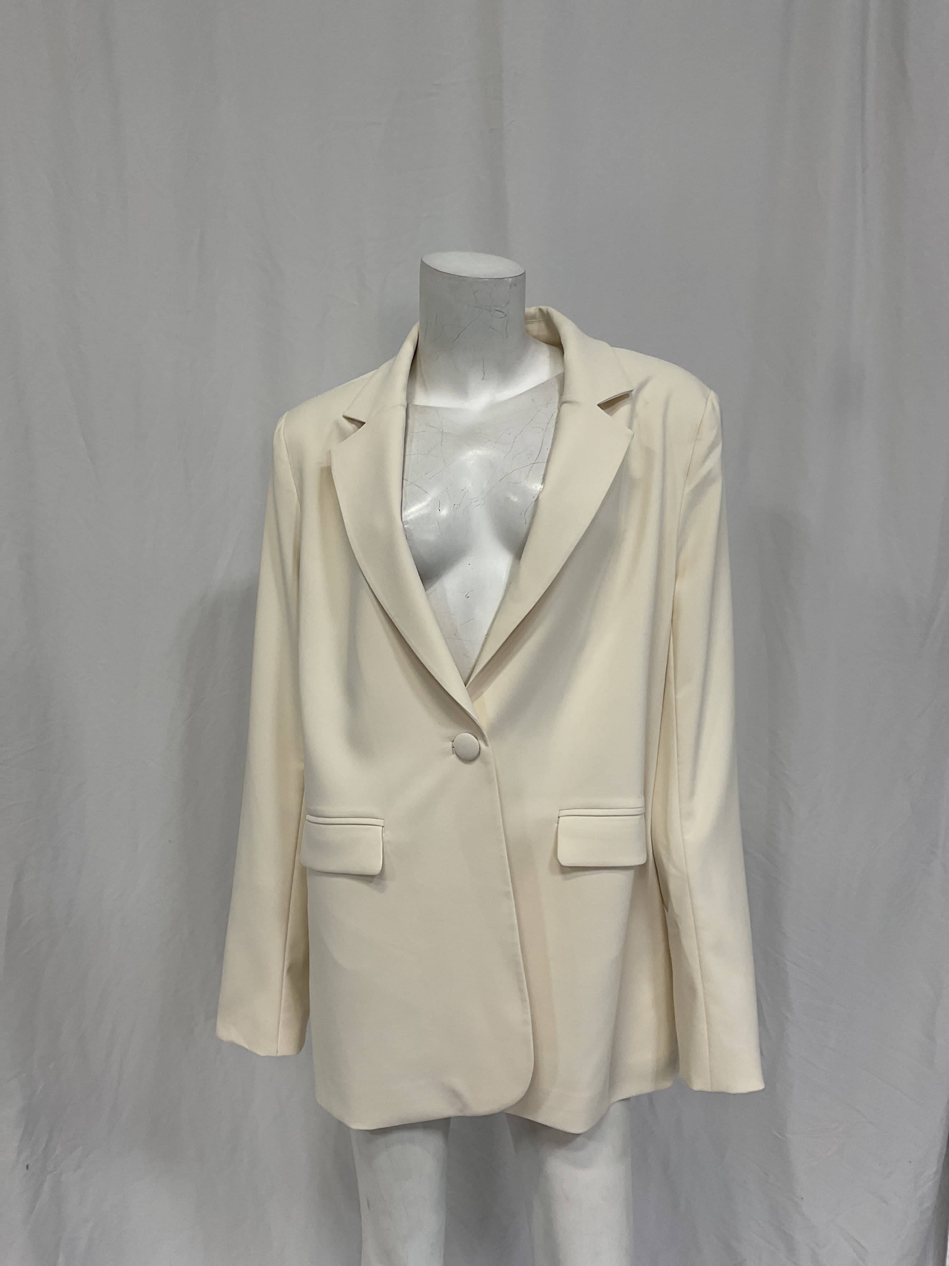 Arielle Blazer In Ivory - Image 2