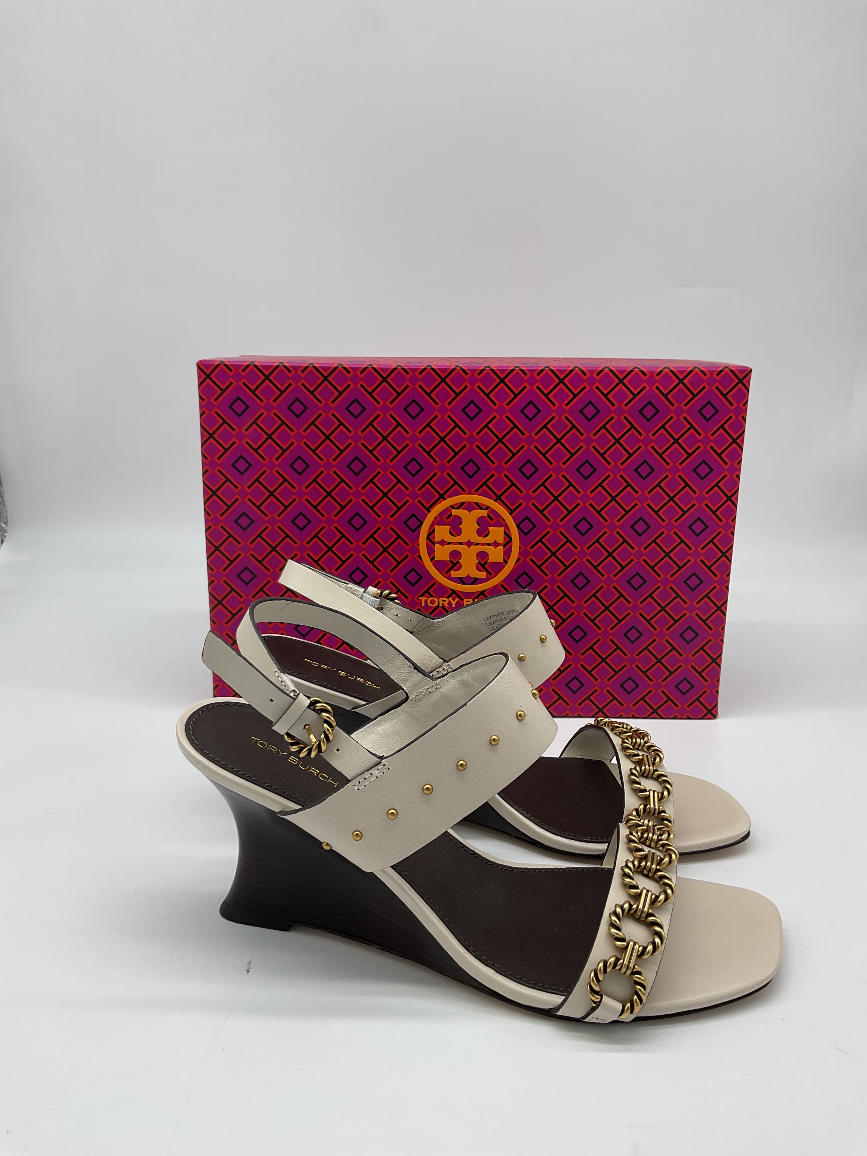 Vintage Plaque Wedge Sandal - Image 4