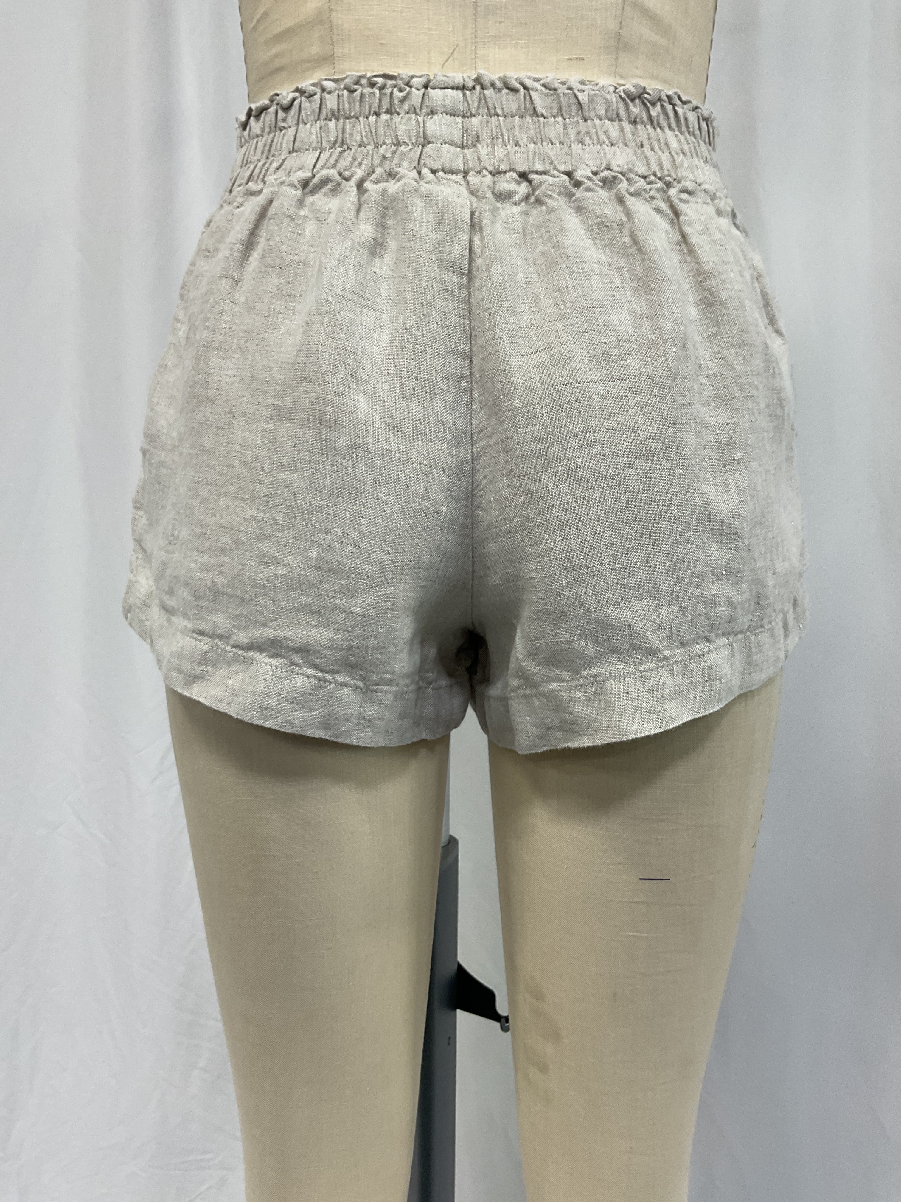 Mila Linen Short - Image 3