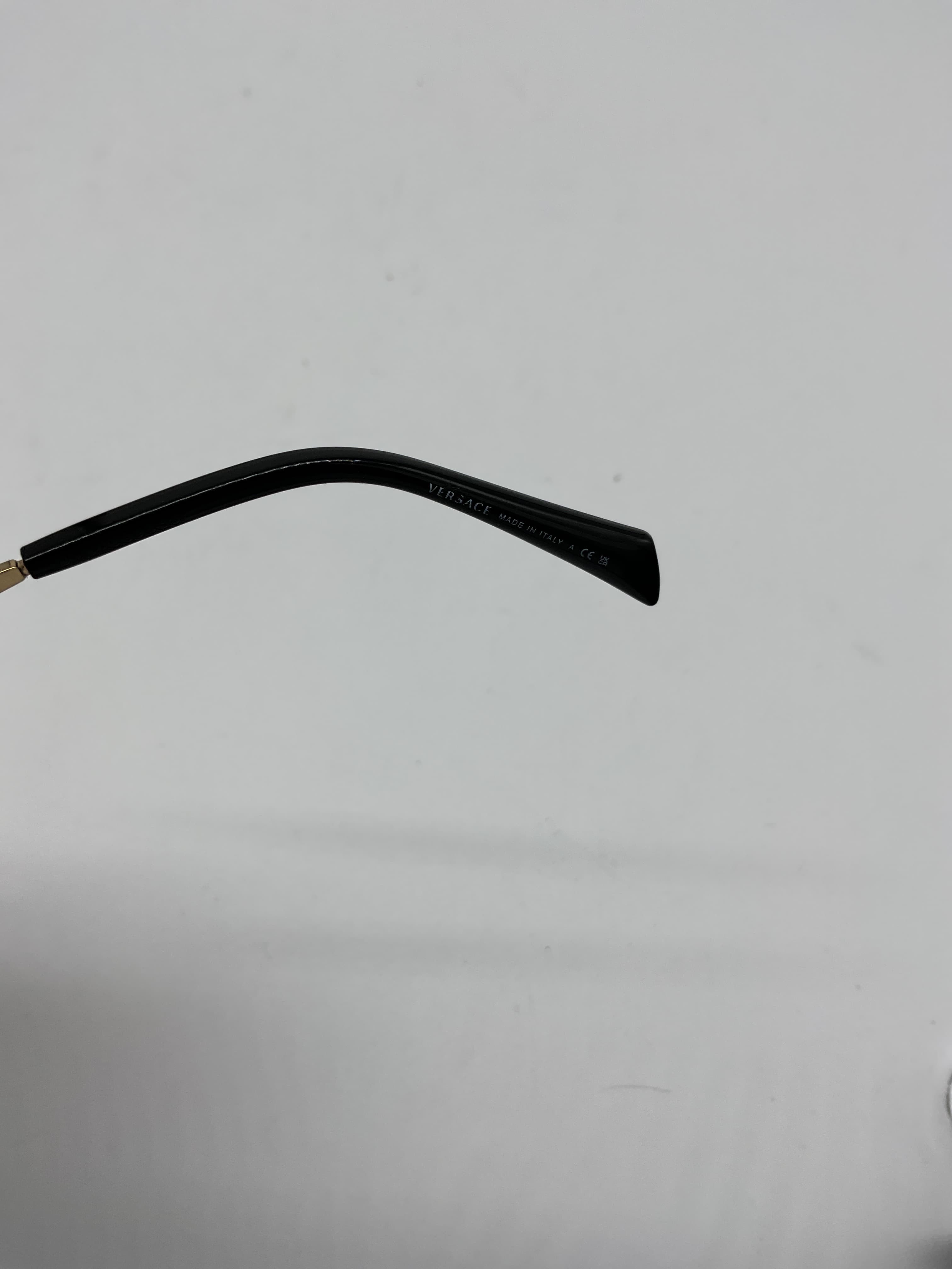 Aviator Sunglasses In Gold - Image 2