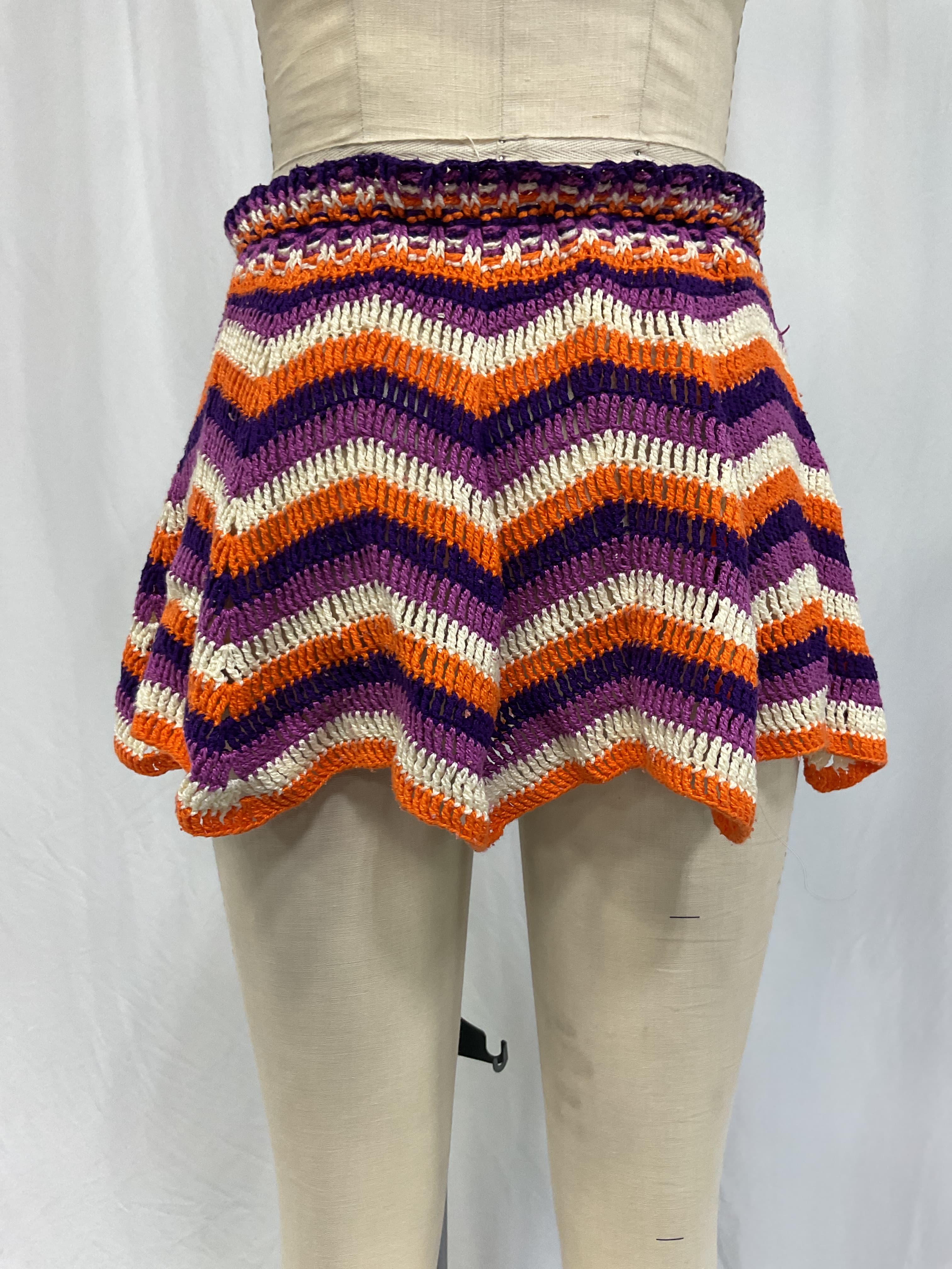 Teresa Crochet Mini Skirt In Multicolor - Image 2
