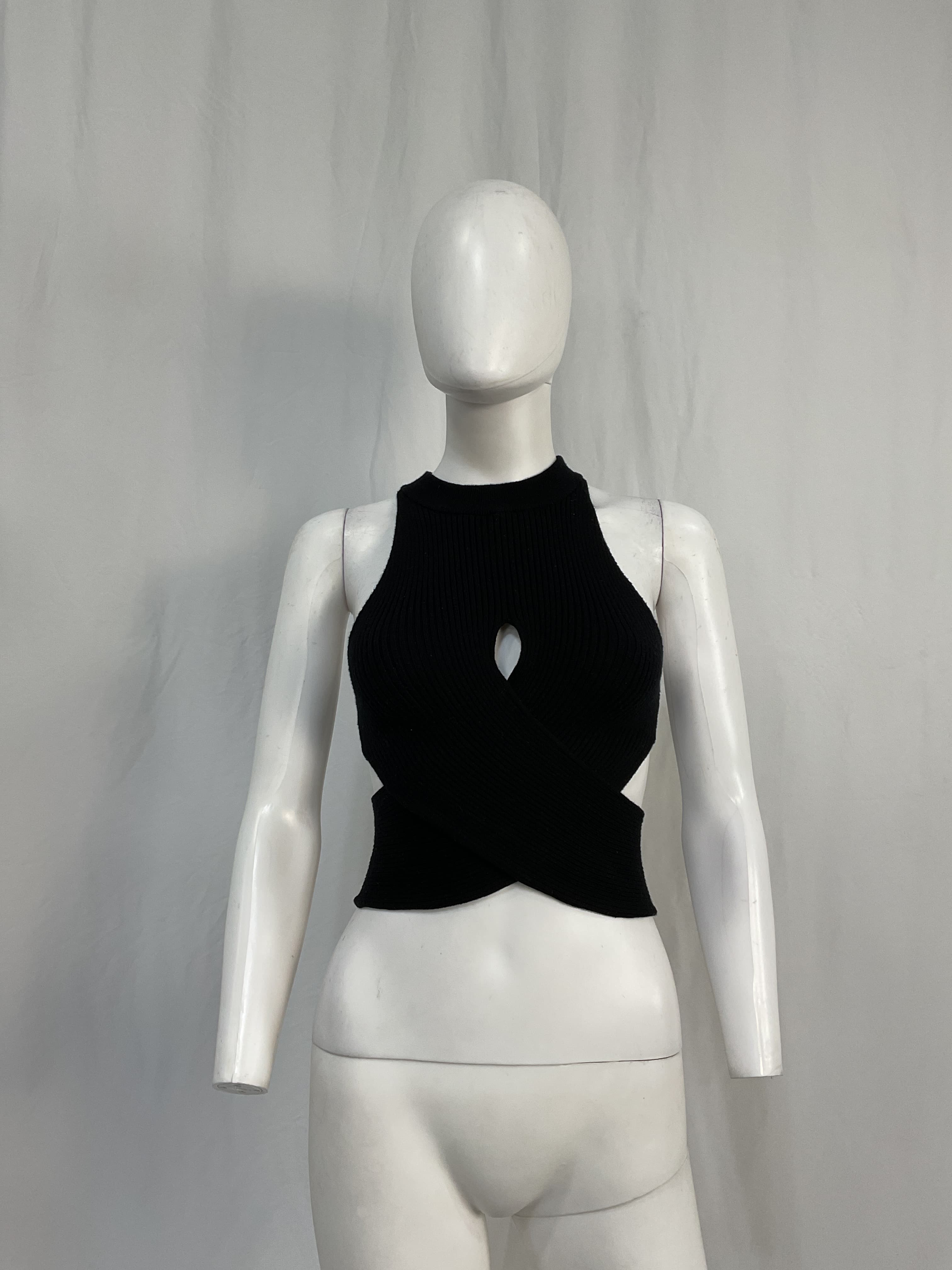 Macadamia Crossover Top In Black - Image 3