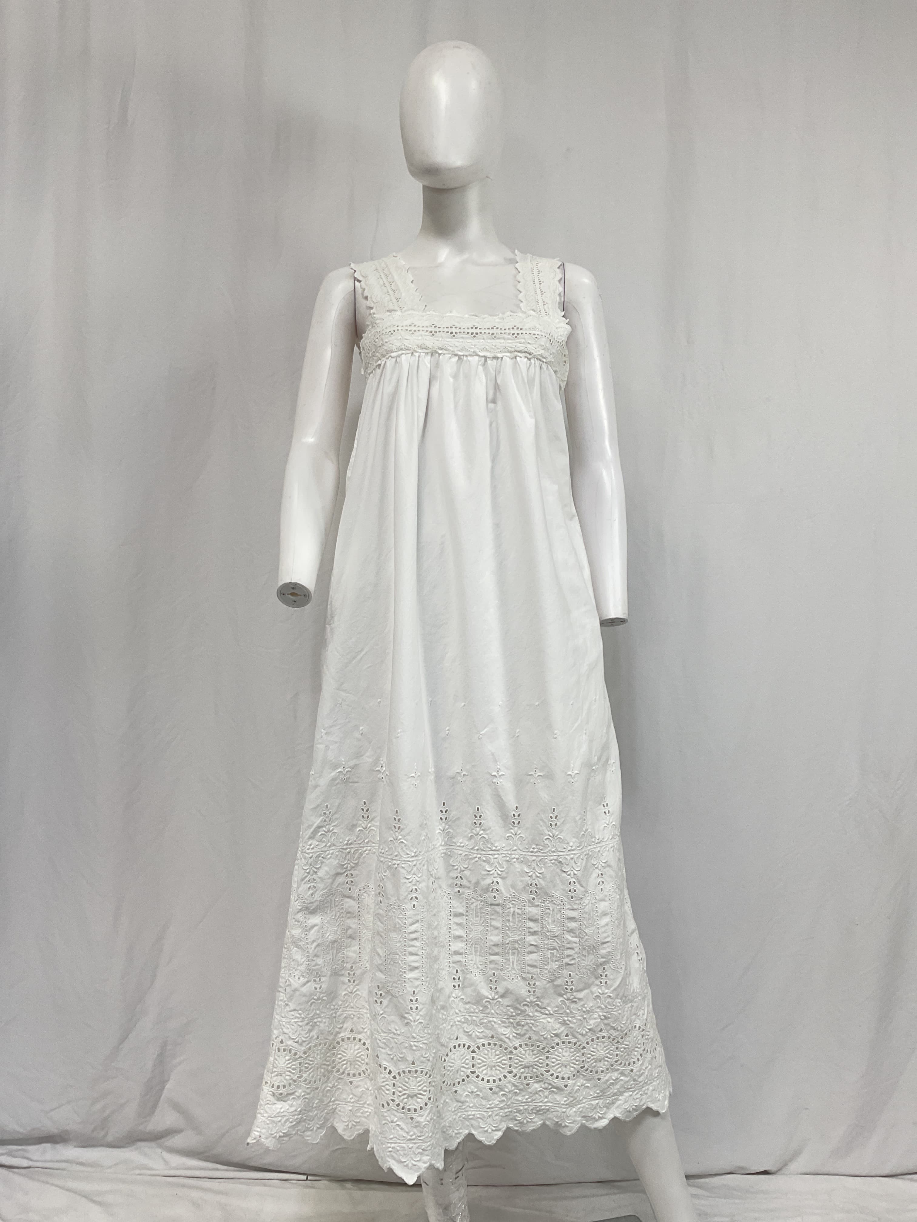 Amelia Shift Dress - Image 4