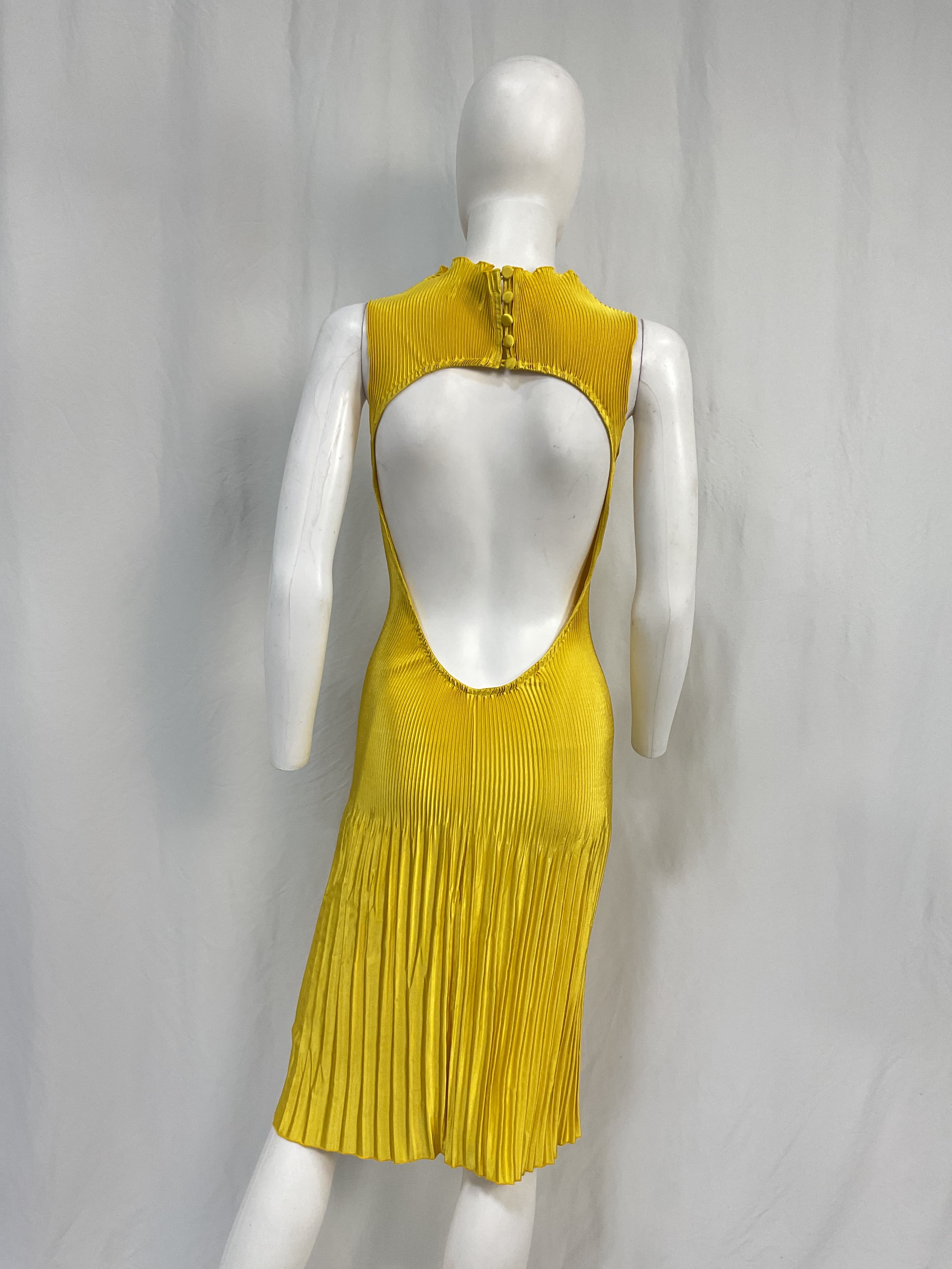 Soire Gisele Midi Dress In Canary - Image 3