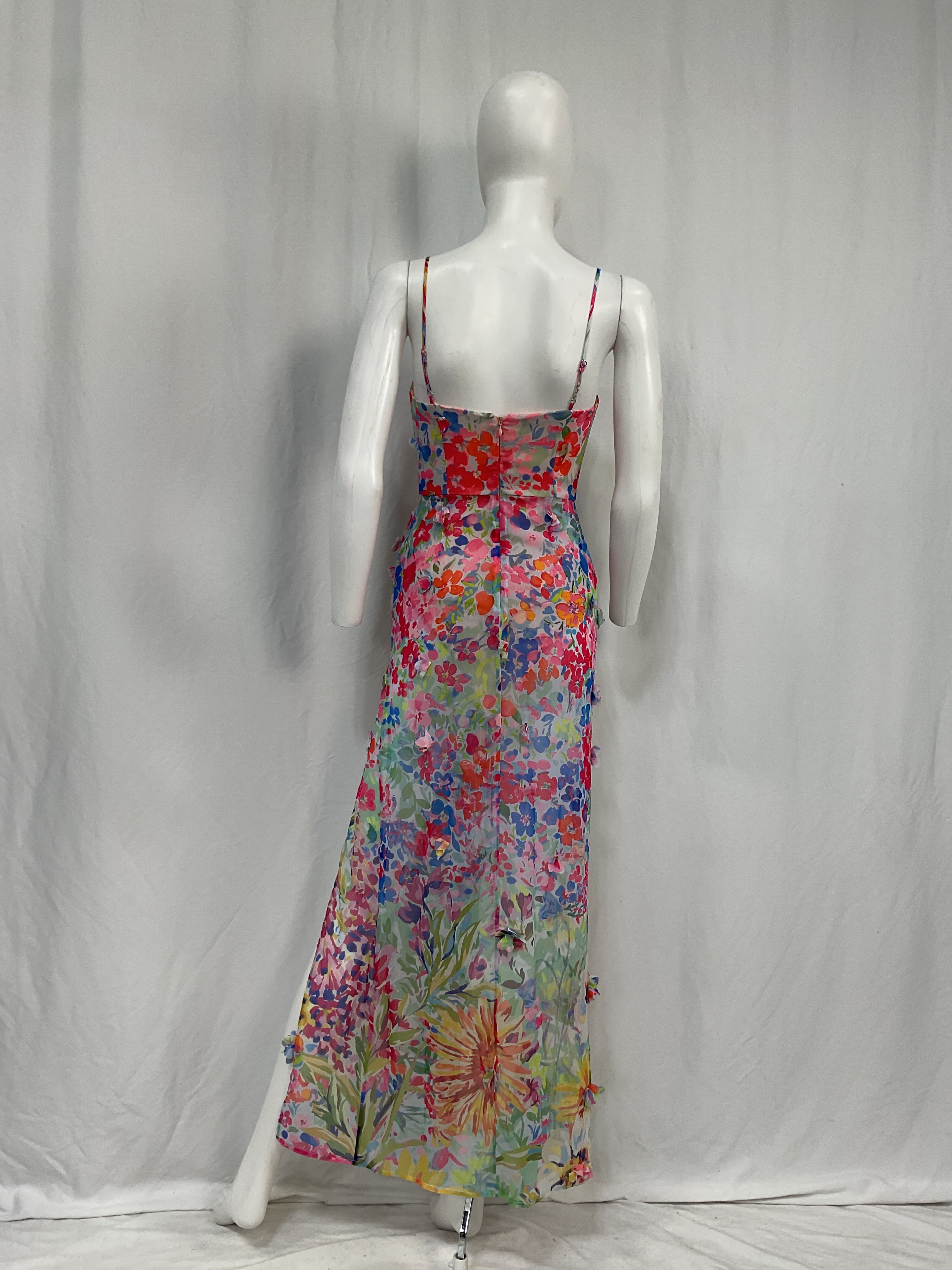 Idres Maxi Dress In Floral Multi - Image 3
