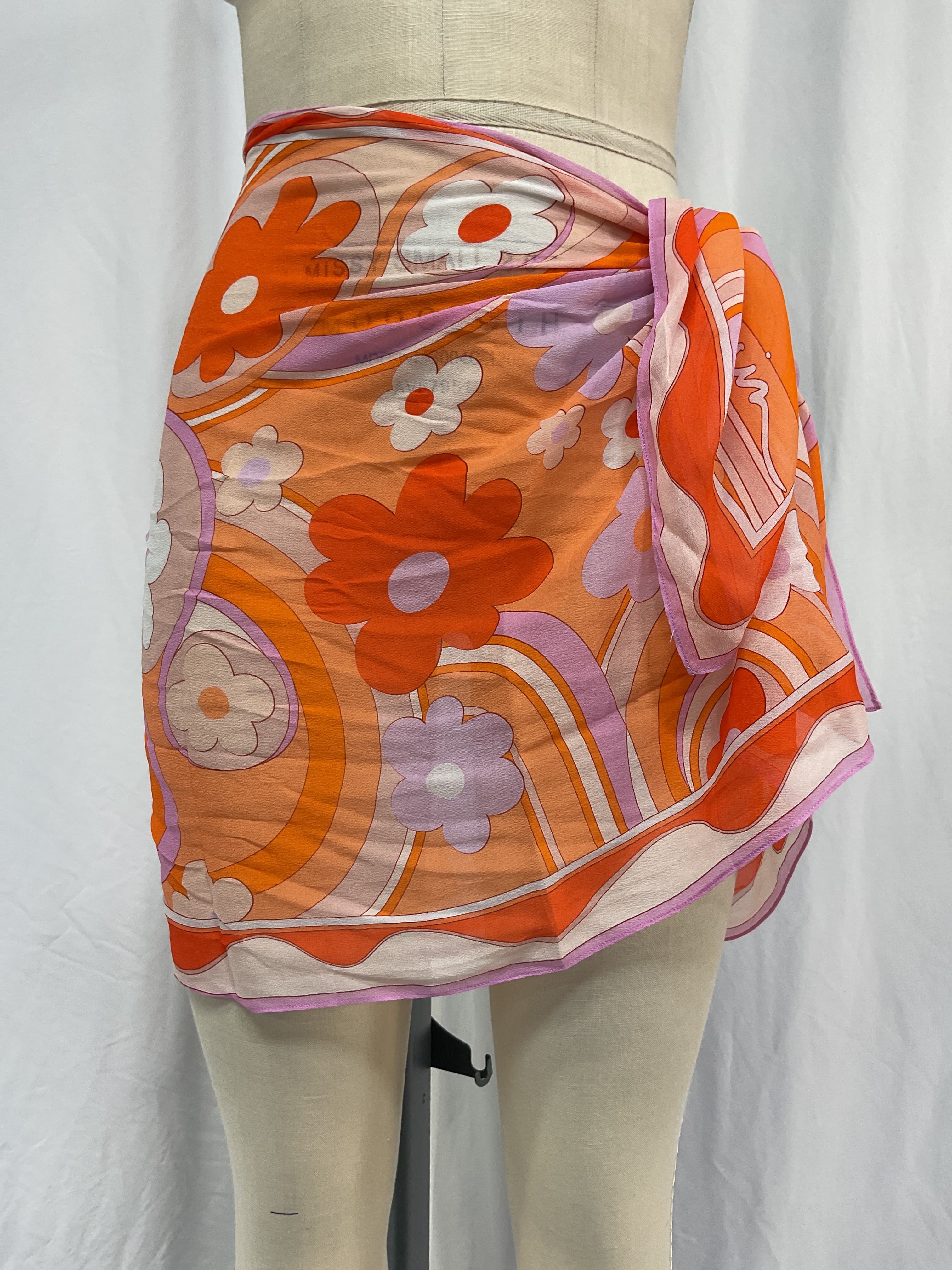 Short Sheer Scarf In Bloom - Image 2