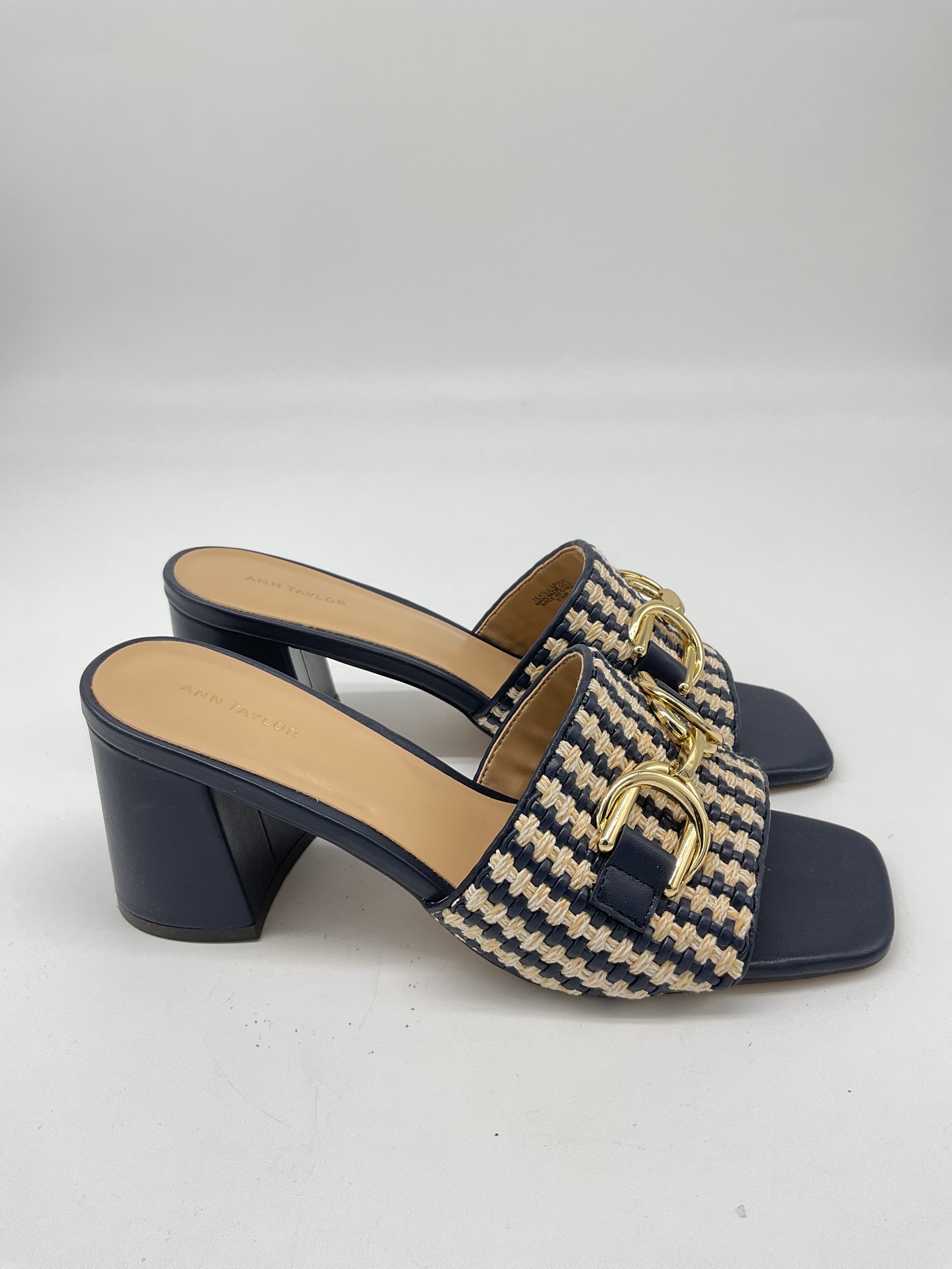 Chain Woven Leather Block Heel Straw Sandals - Image 2