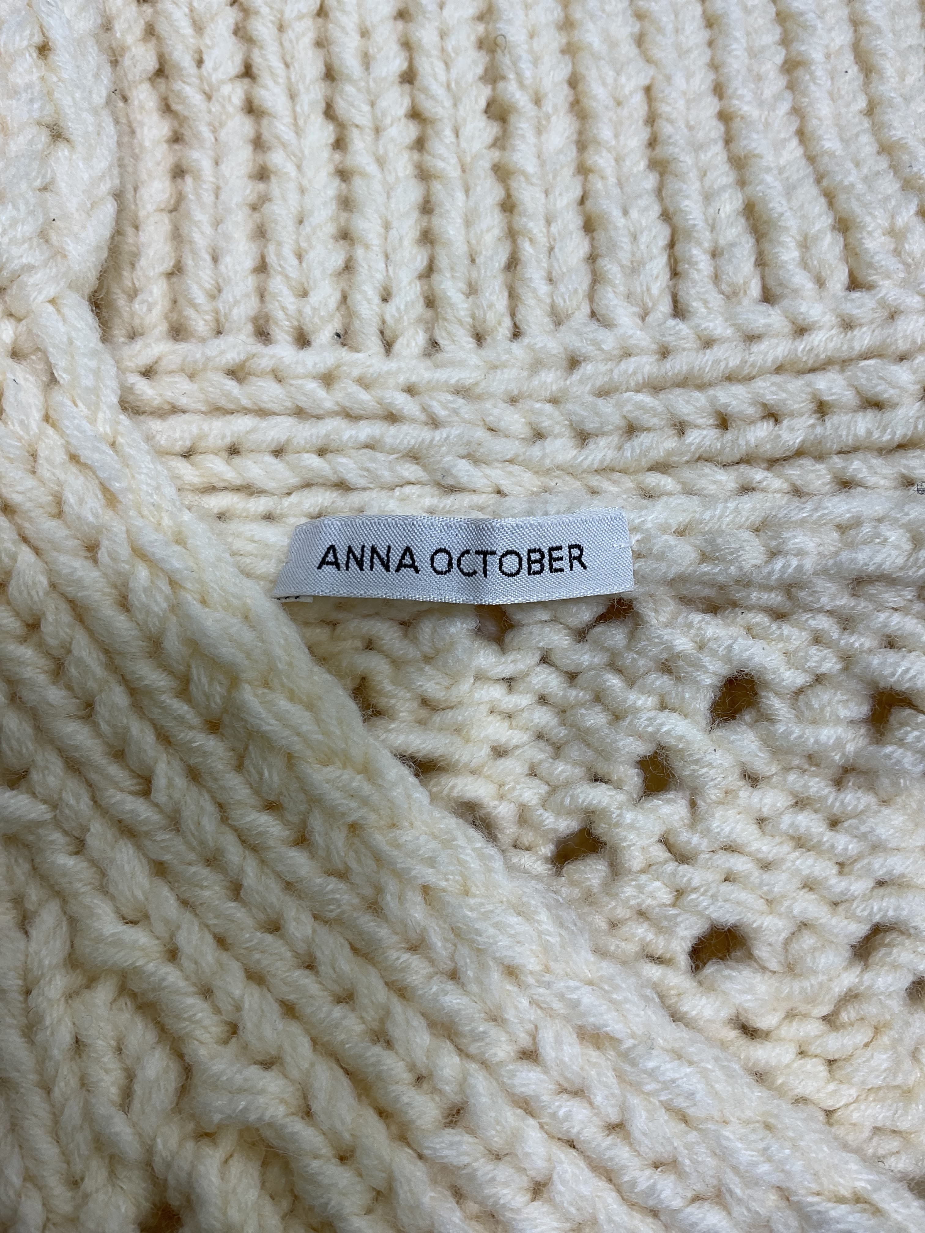 Venia Sweater In Ivory - Image 4