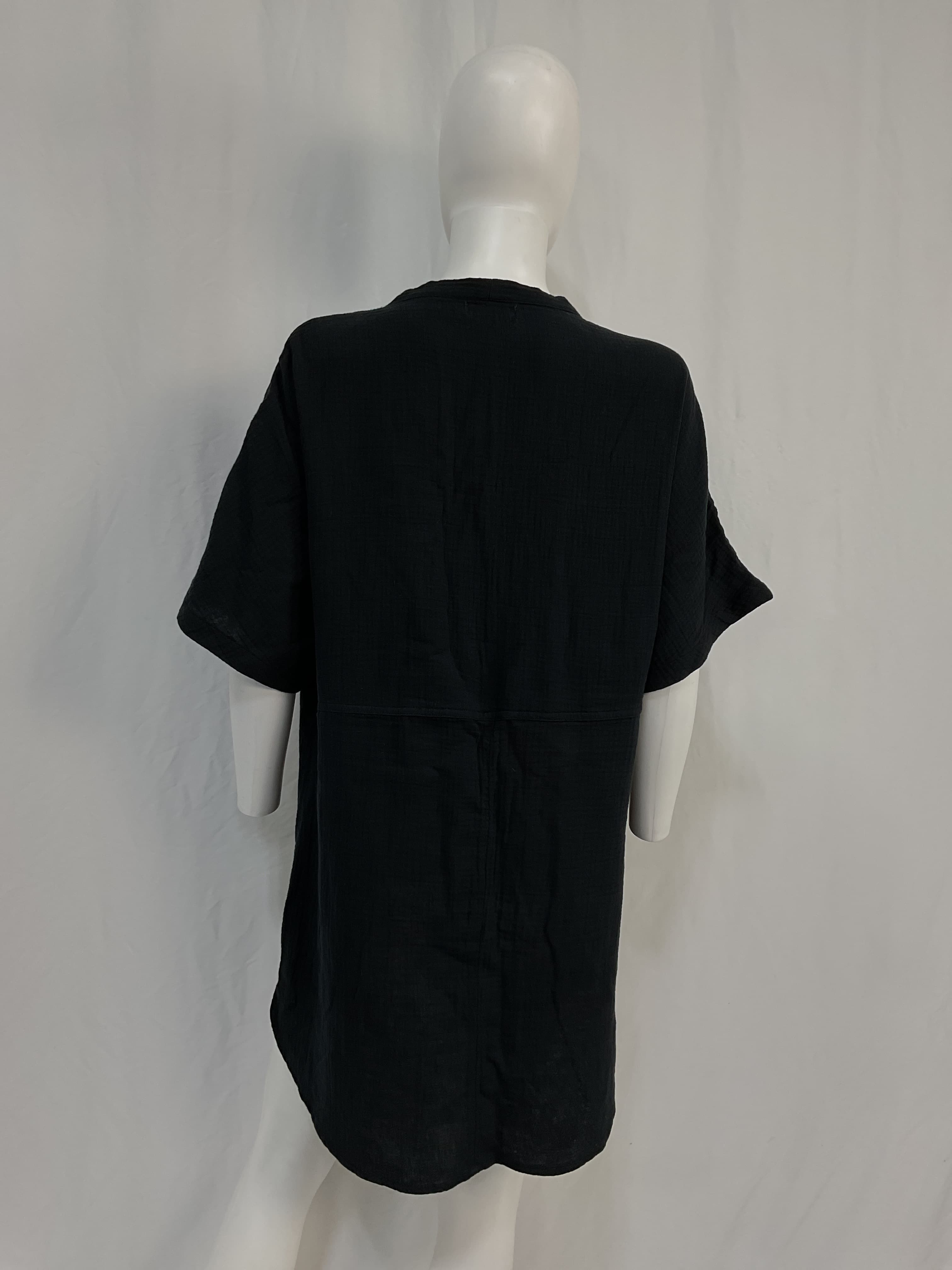 Bayside Tunic In Black - Image 2