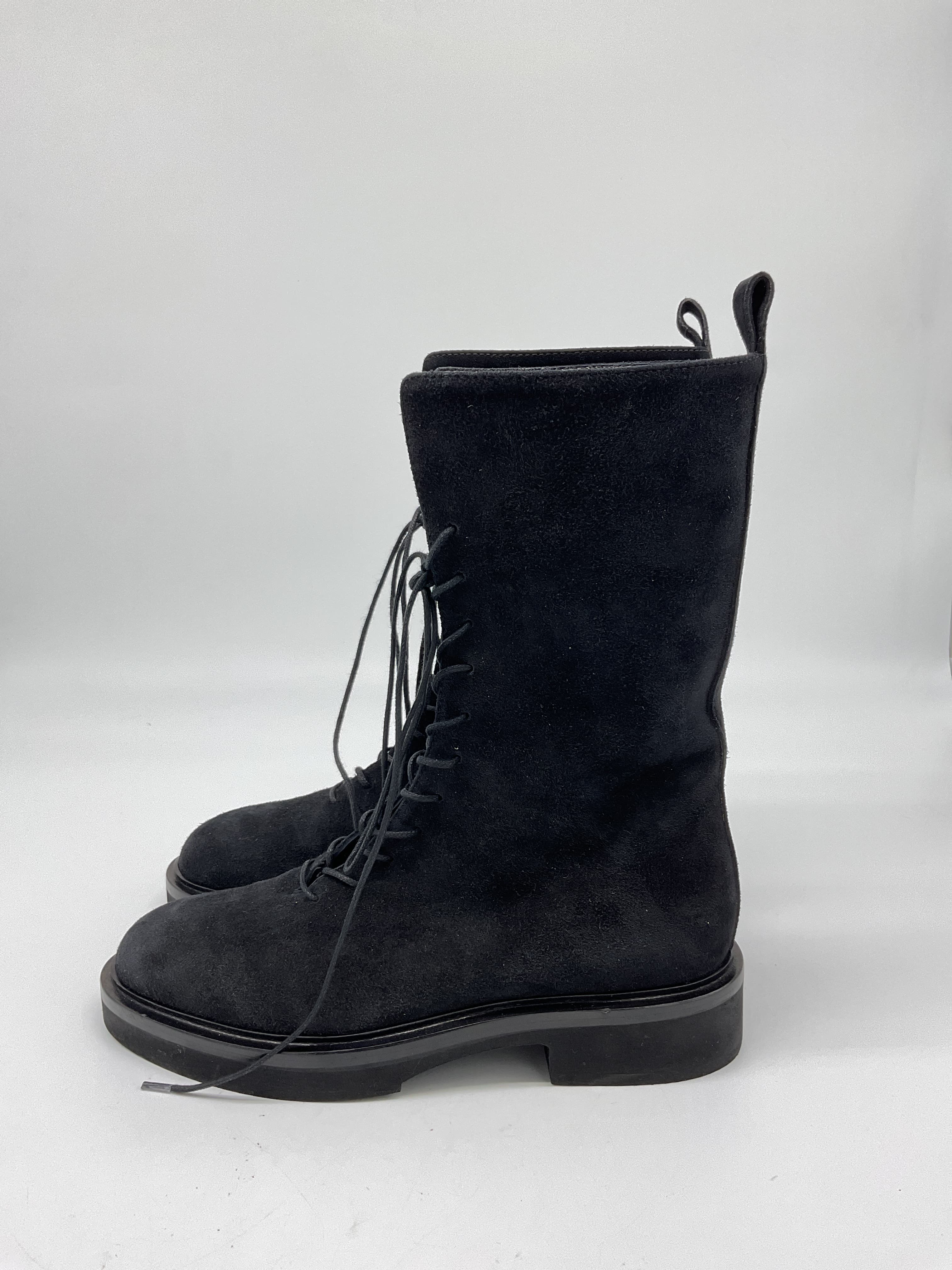 Conley Boots In Black - Image 3