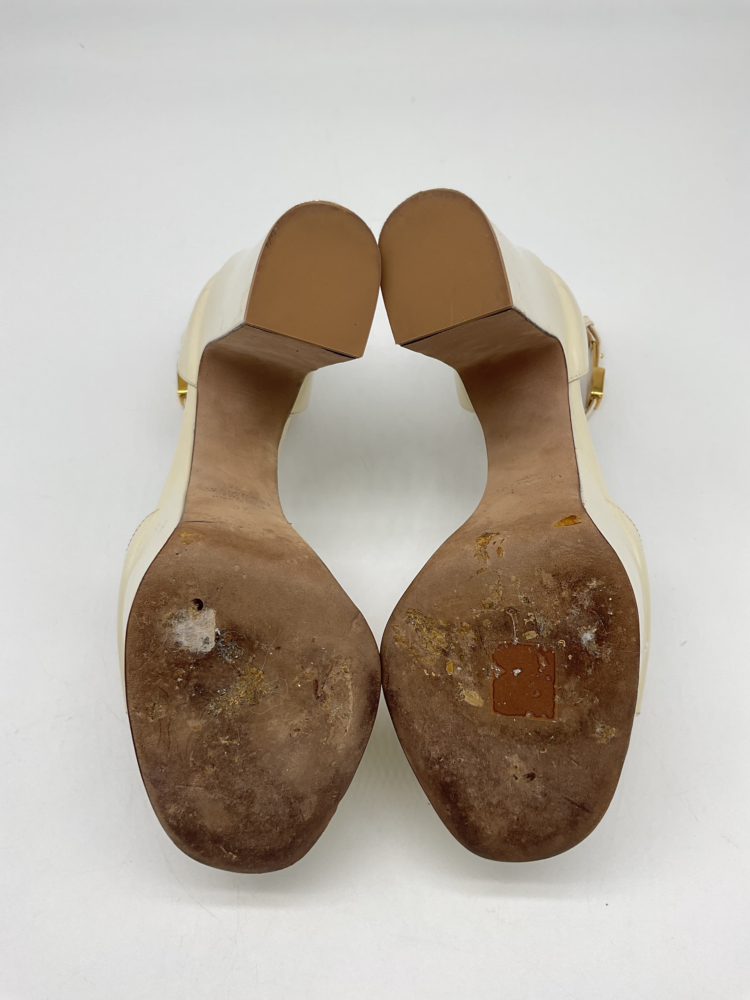 Garavani Tan-Go Leather Platform Sandals - Image 4