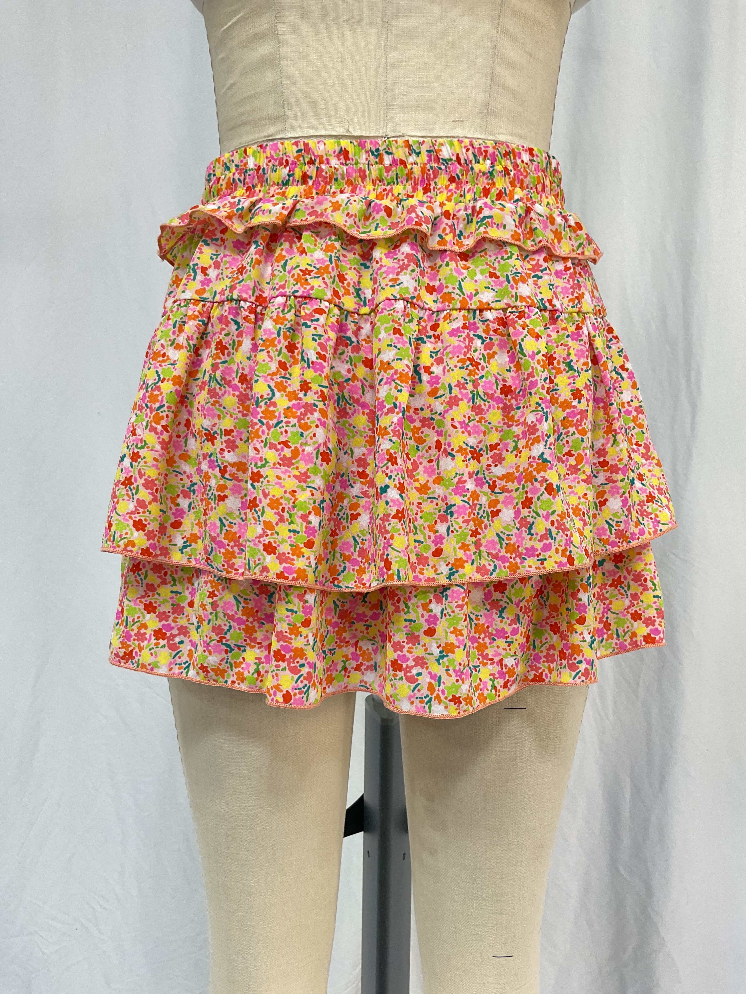 Nat Skort In Beachy Blossom - Image 2