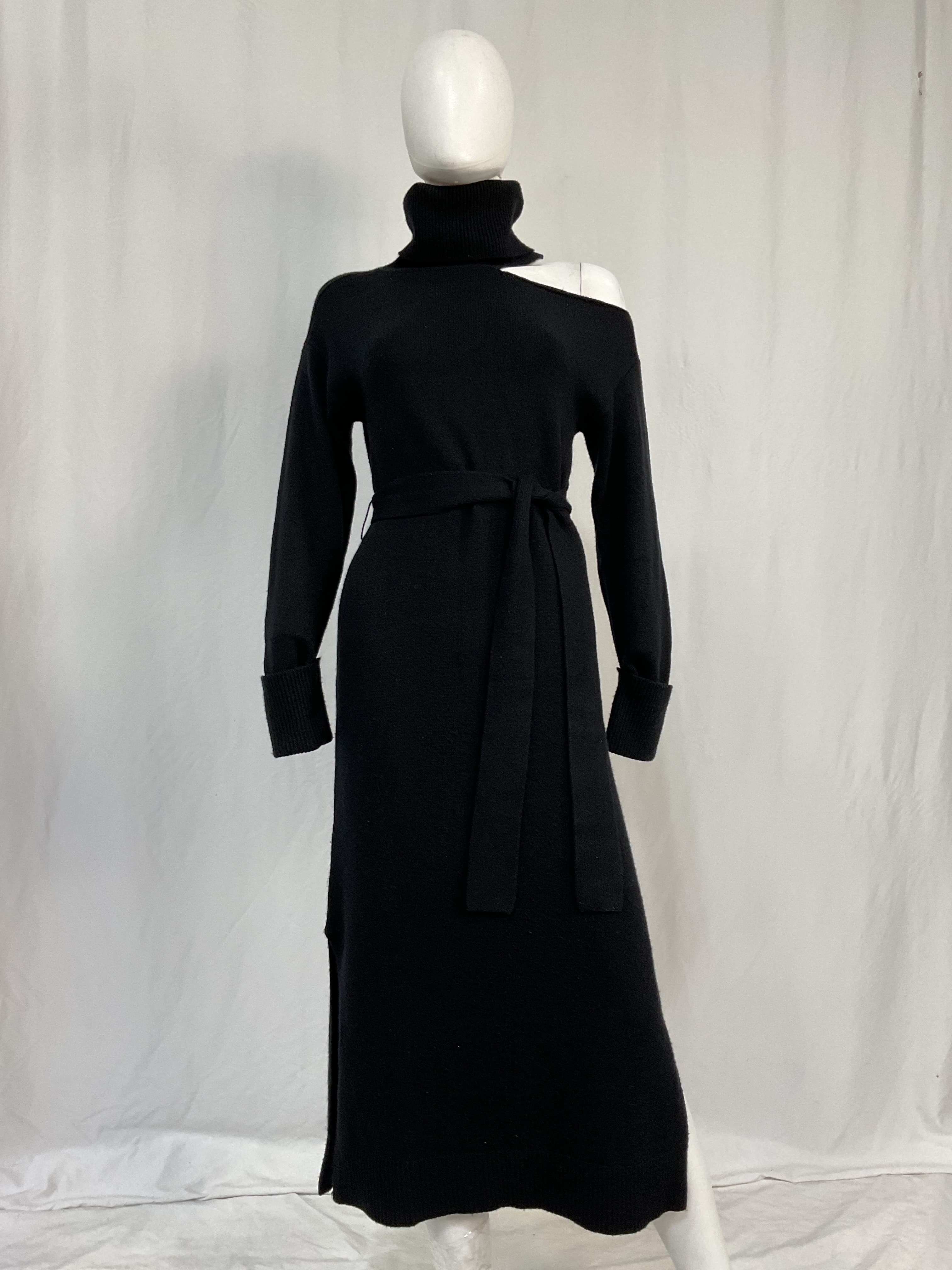 Raundi Dress In Black - Image 2