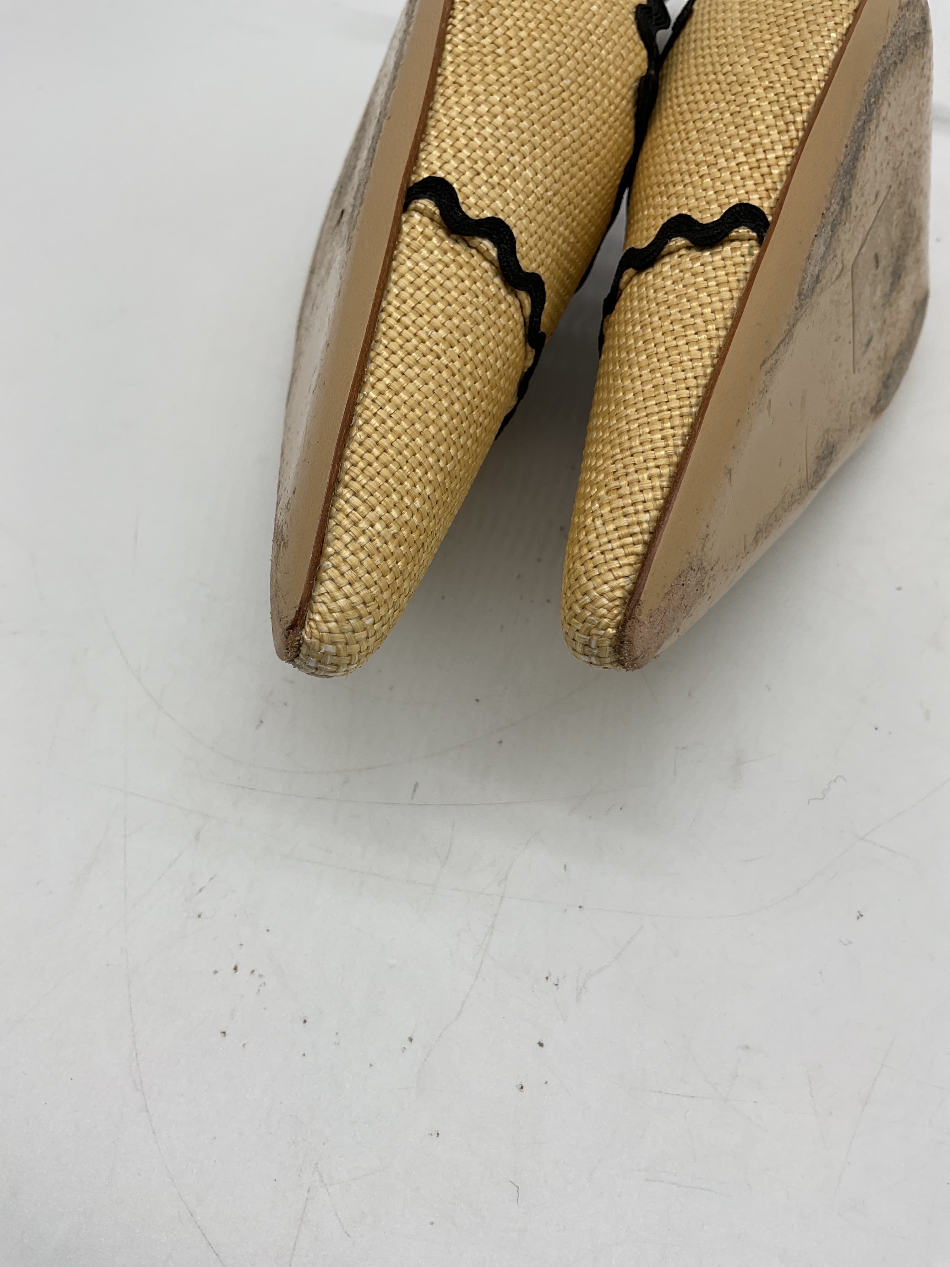 Pin Heel Mule In Muslin - Image 3