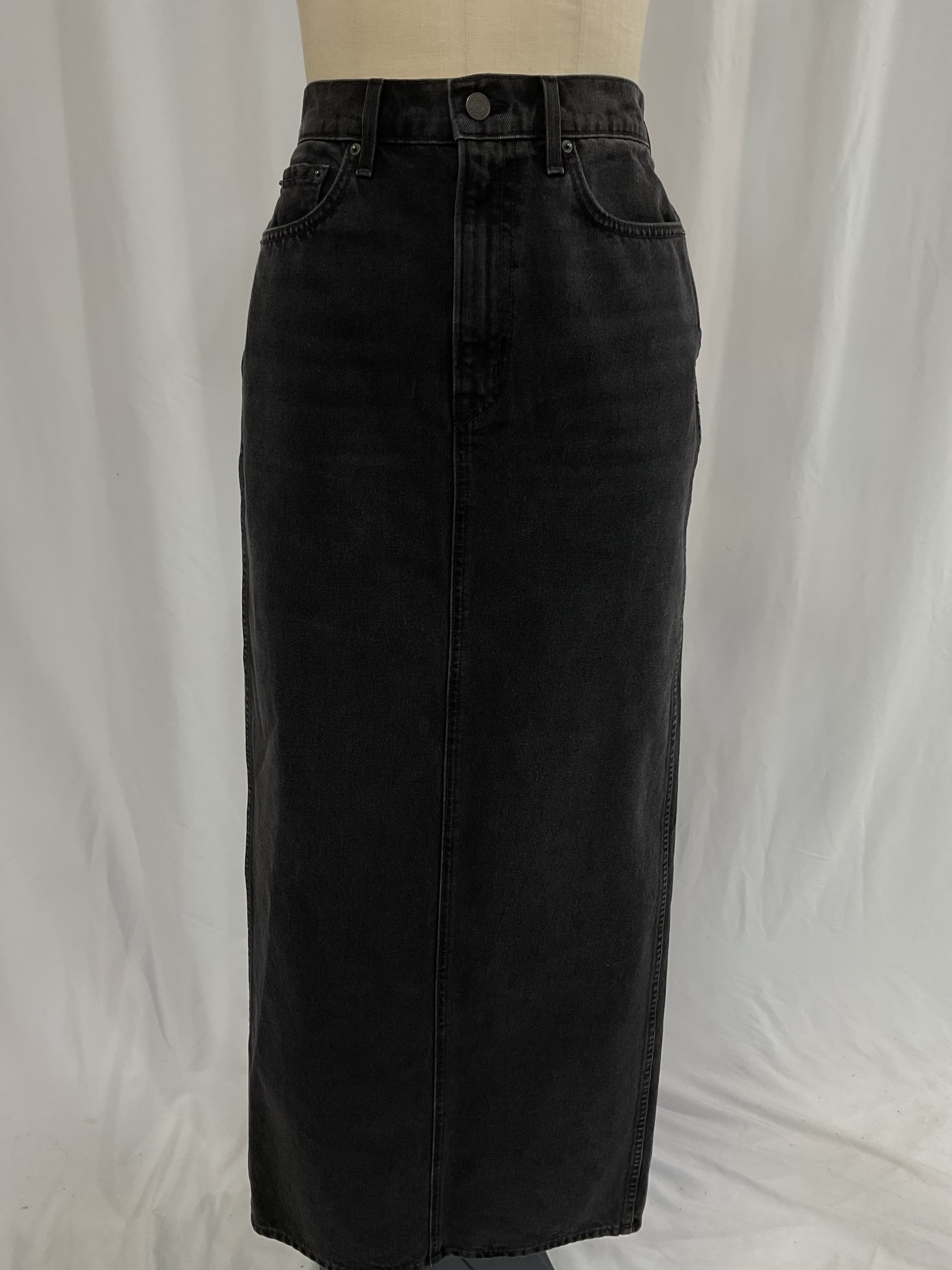 Amara Maxi Pencil Skirt With Back Slit In Loleta - Image 2