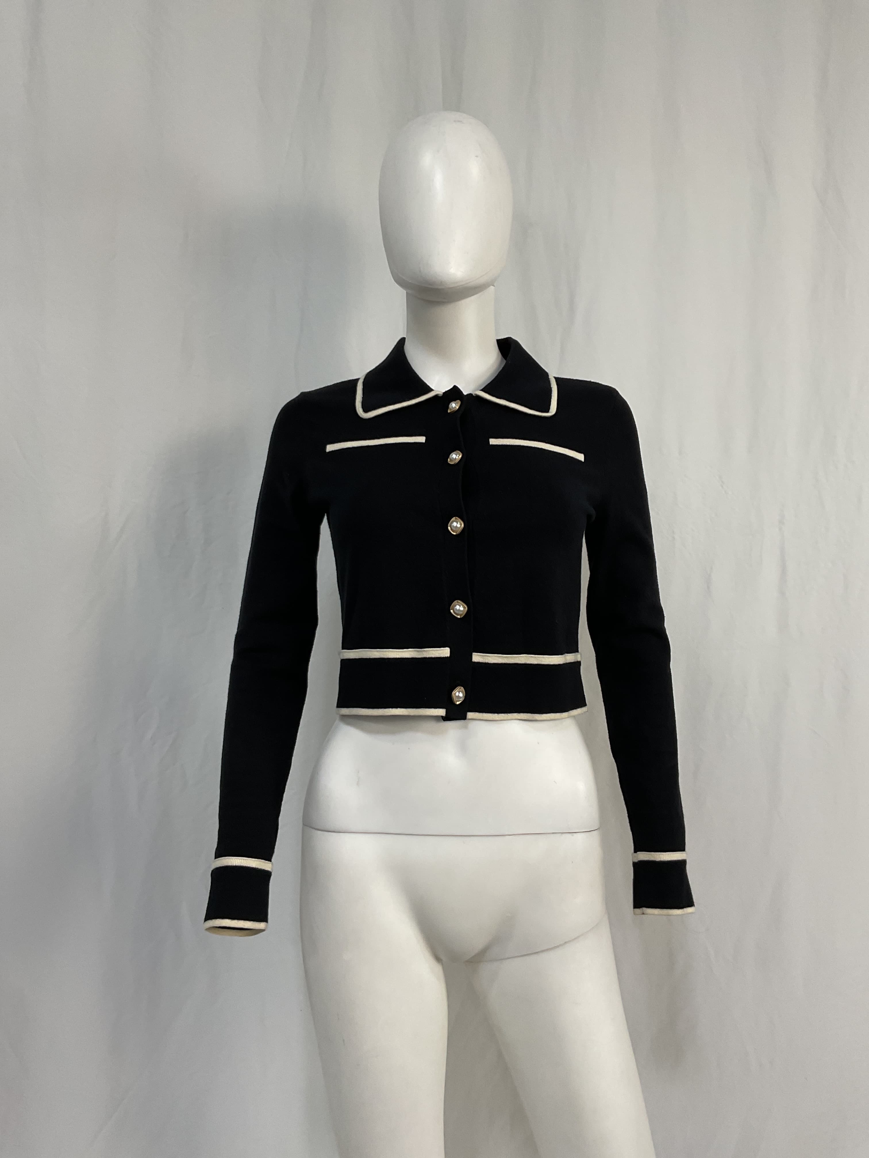 Varma Sweater Jacket In Black - Image 2