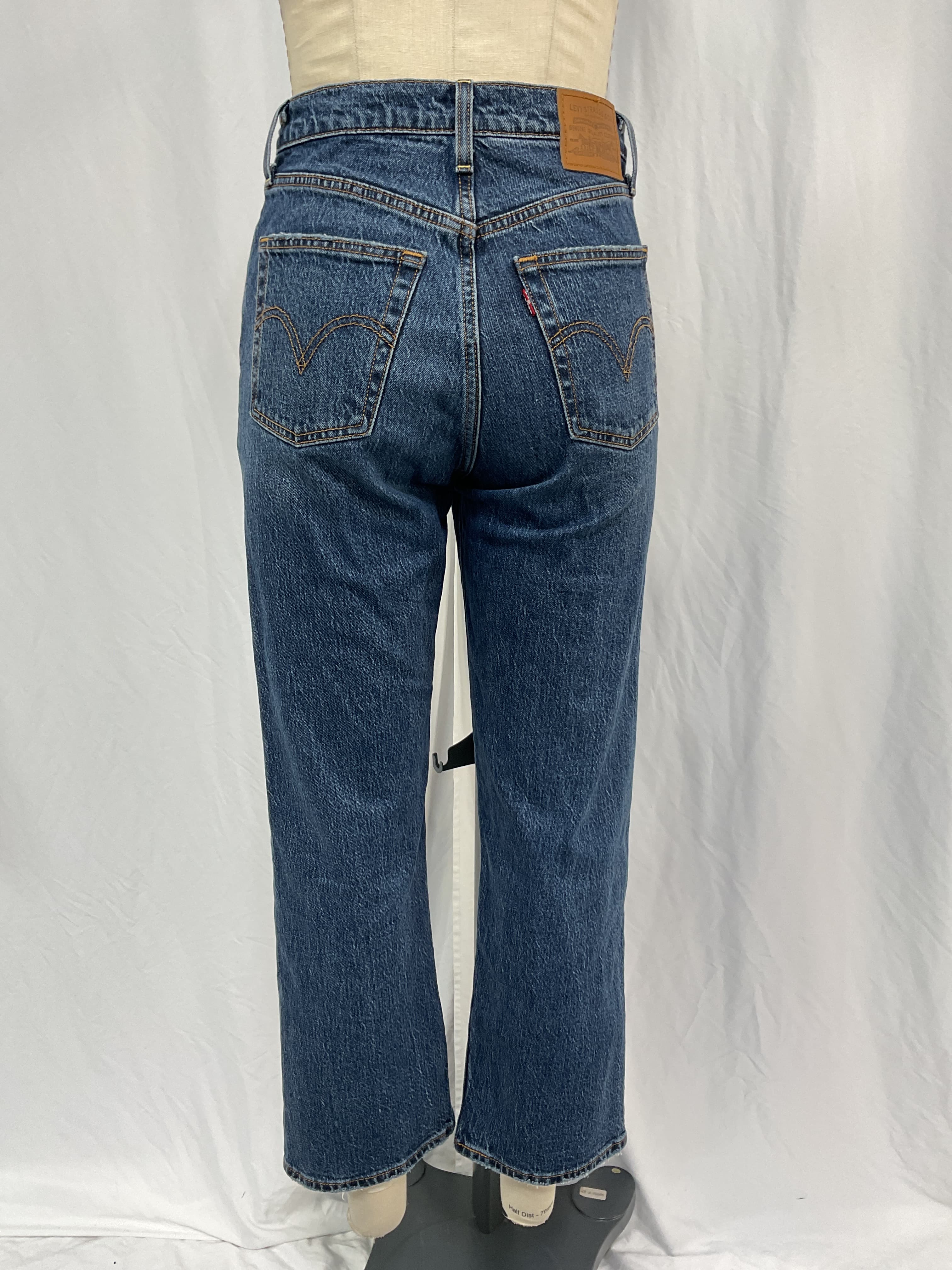 Ribcage Straight Ankle Jeans - Image 4