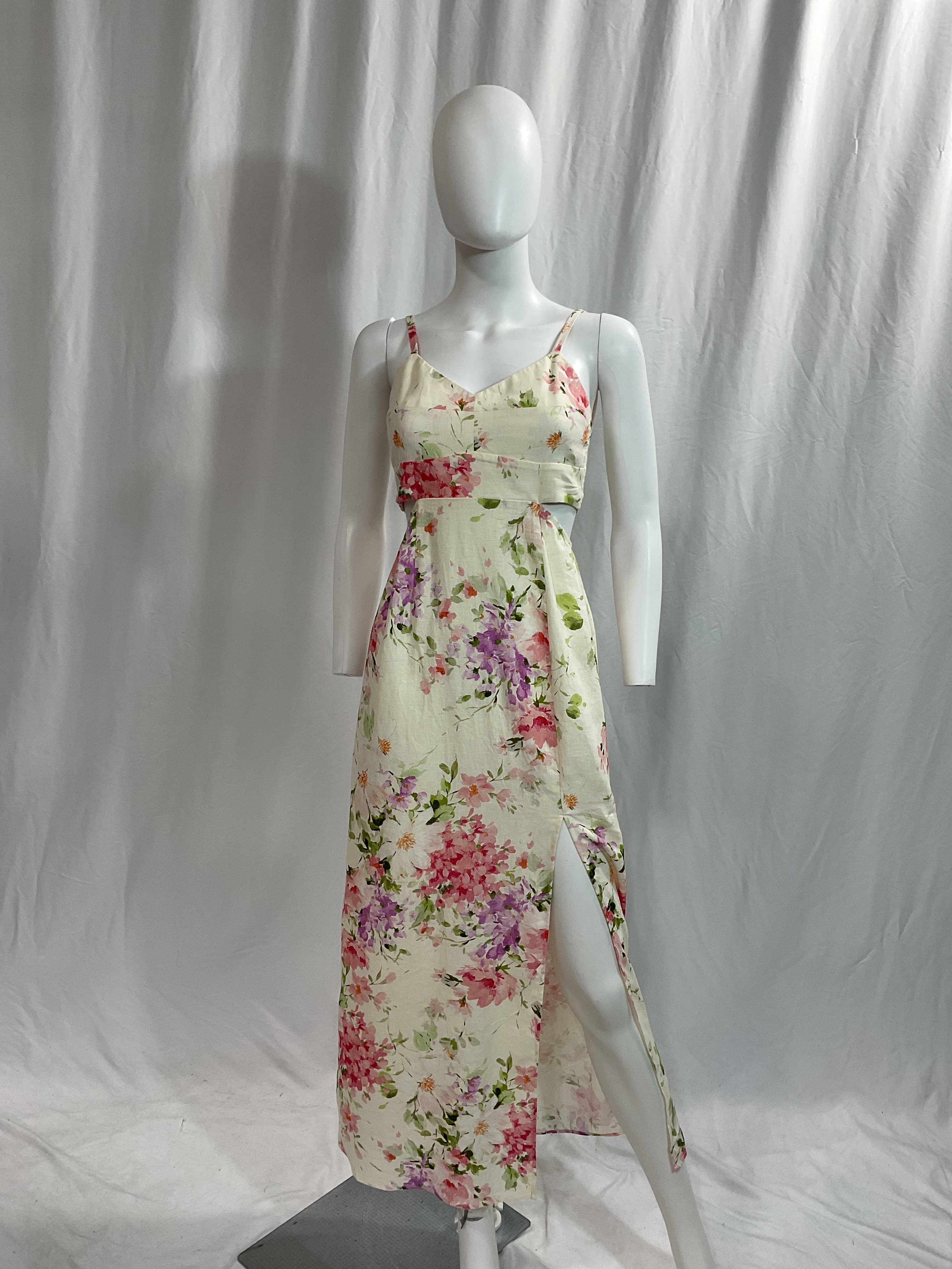 Saba Dress In Soft Kiss Ivory - Image 3