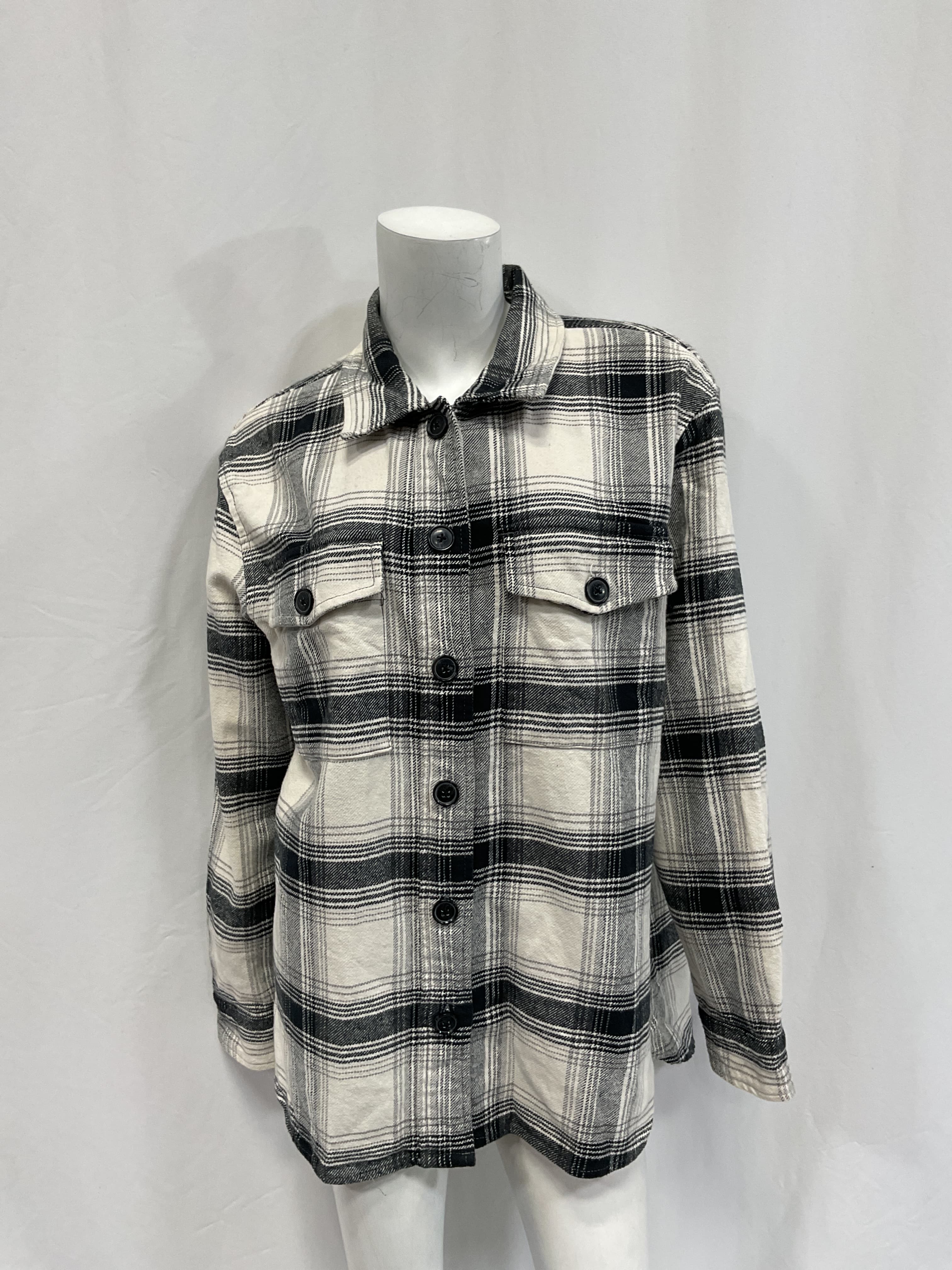 The Shacket - Image 3