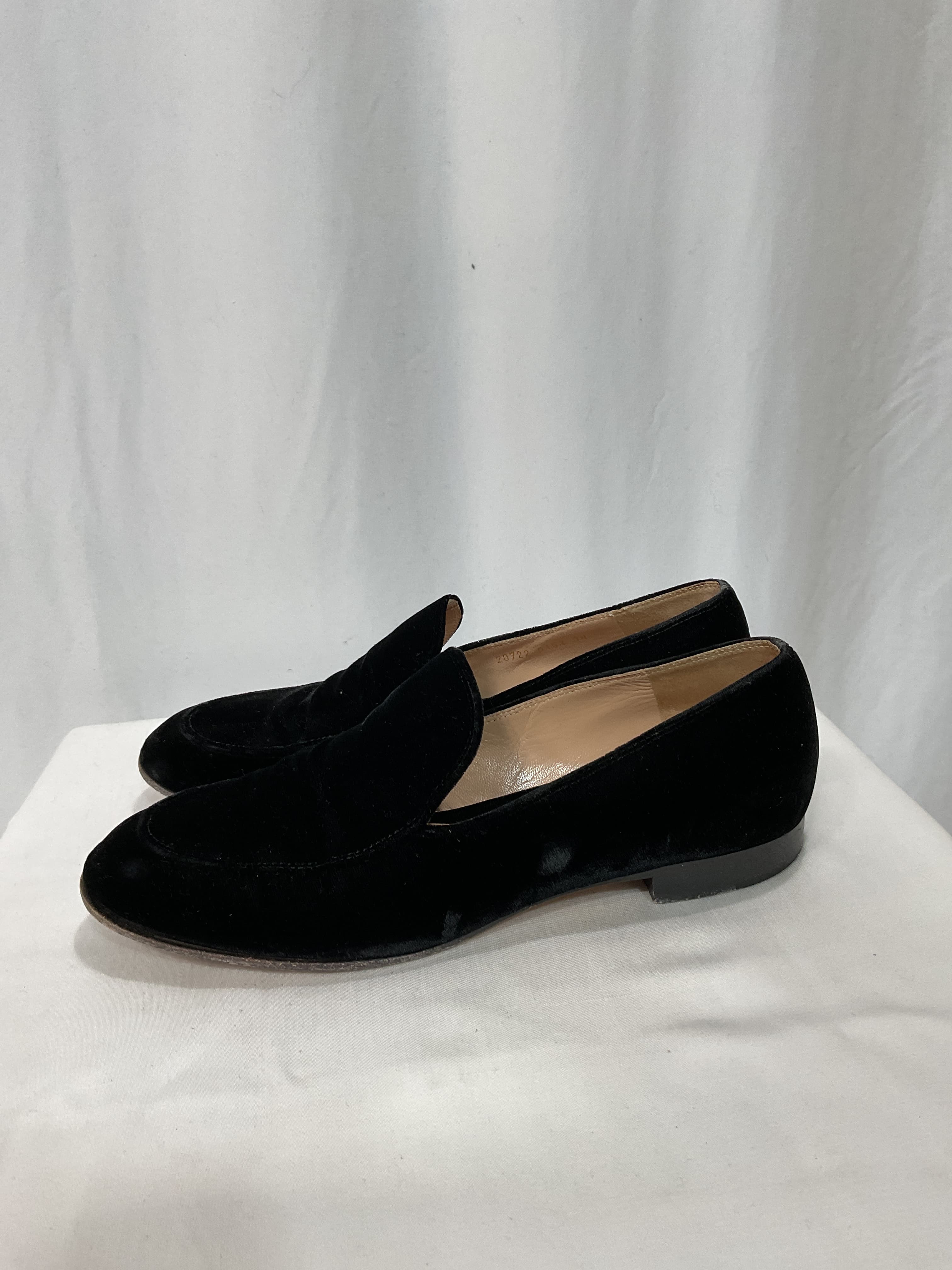 Velvet Loafers - Image 4