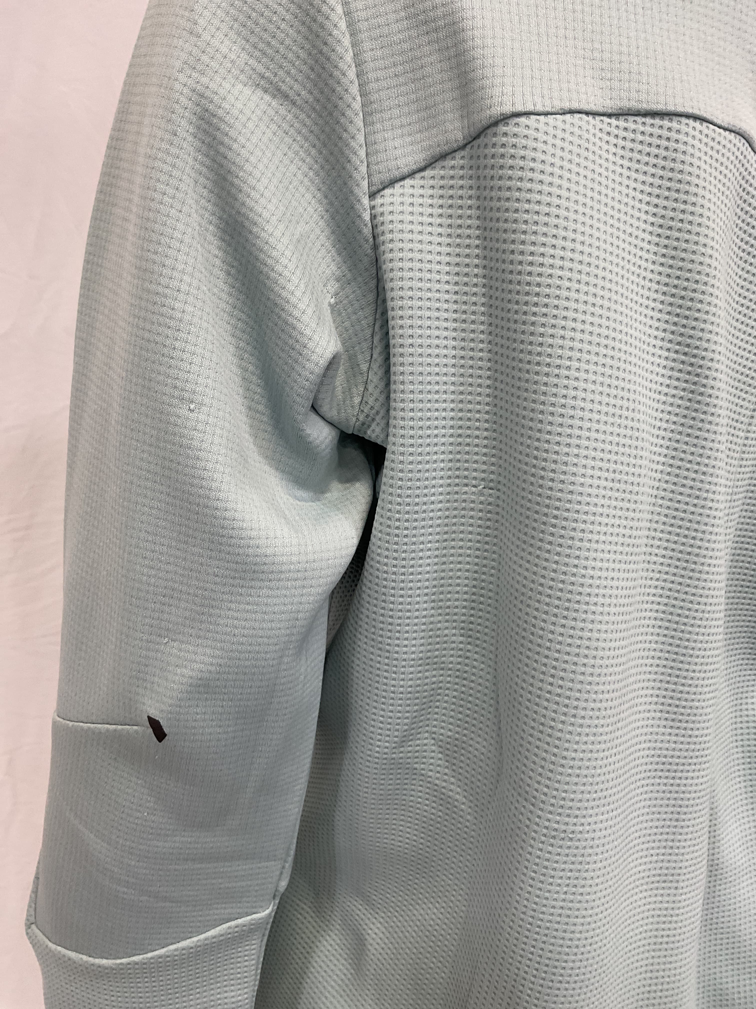 On Climate Shirt - Image 2