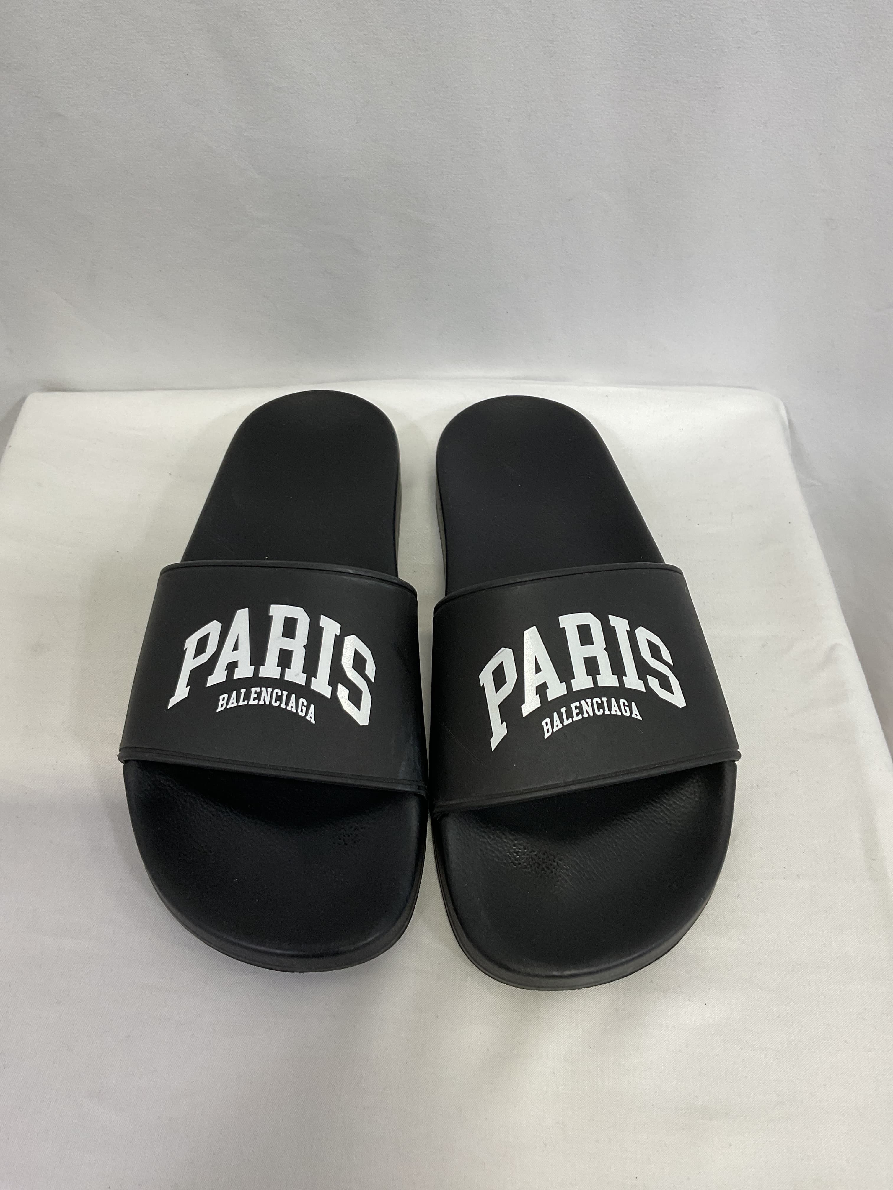 Paris Pool Slides - Image 3