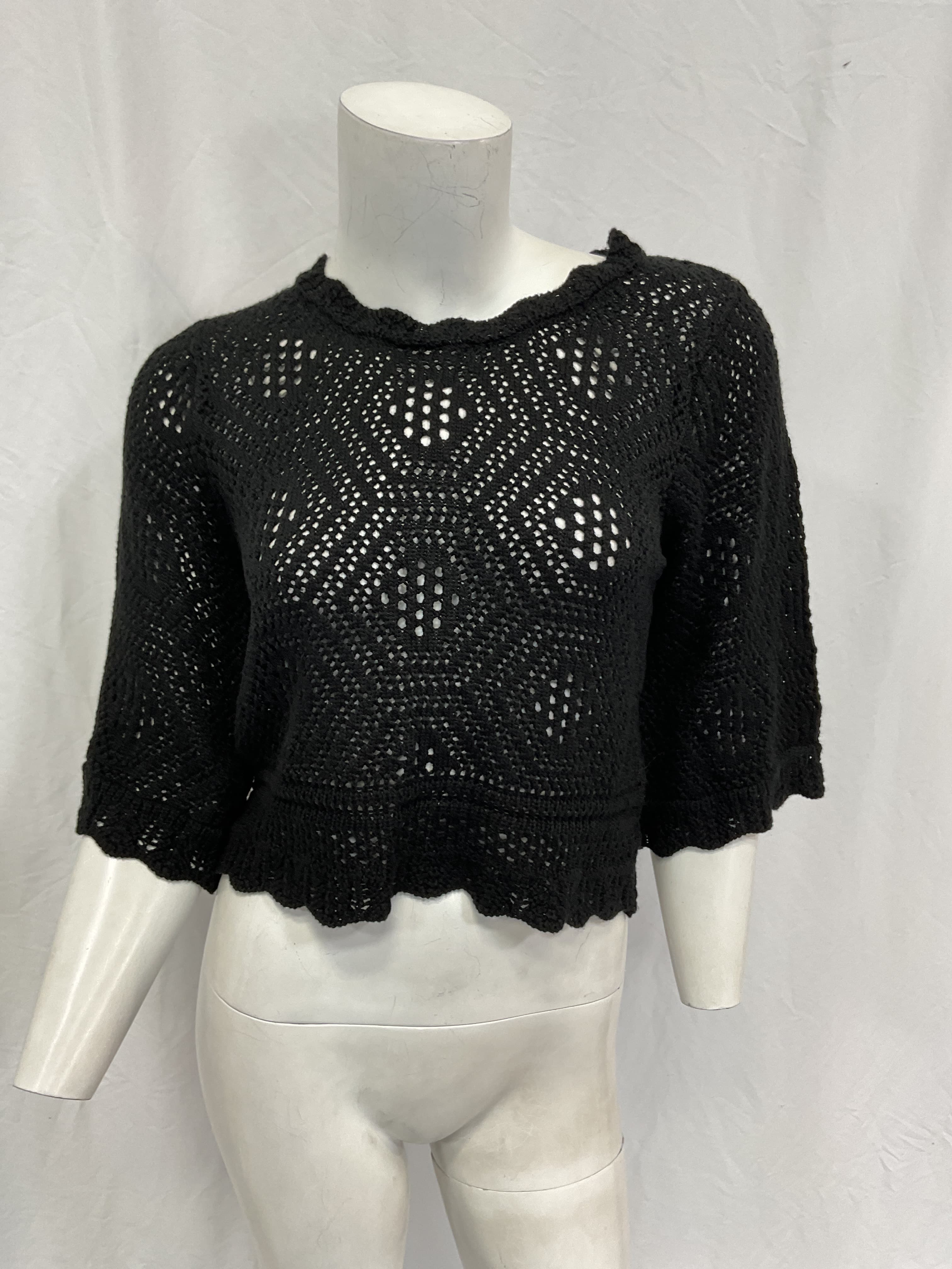 Willa Crop Top In Black - Image 3
