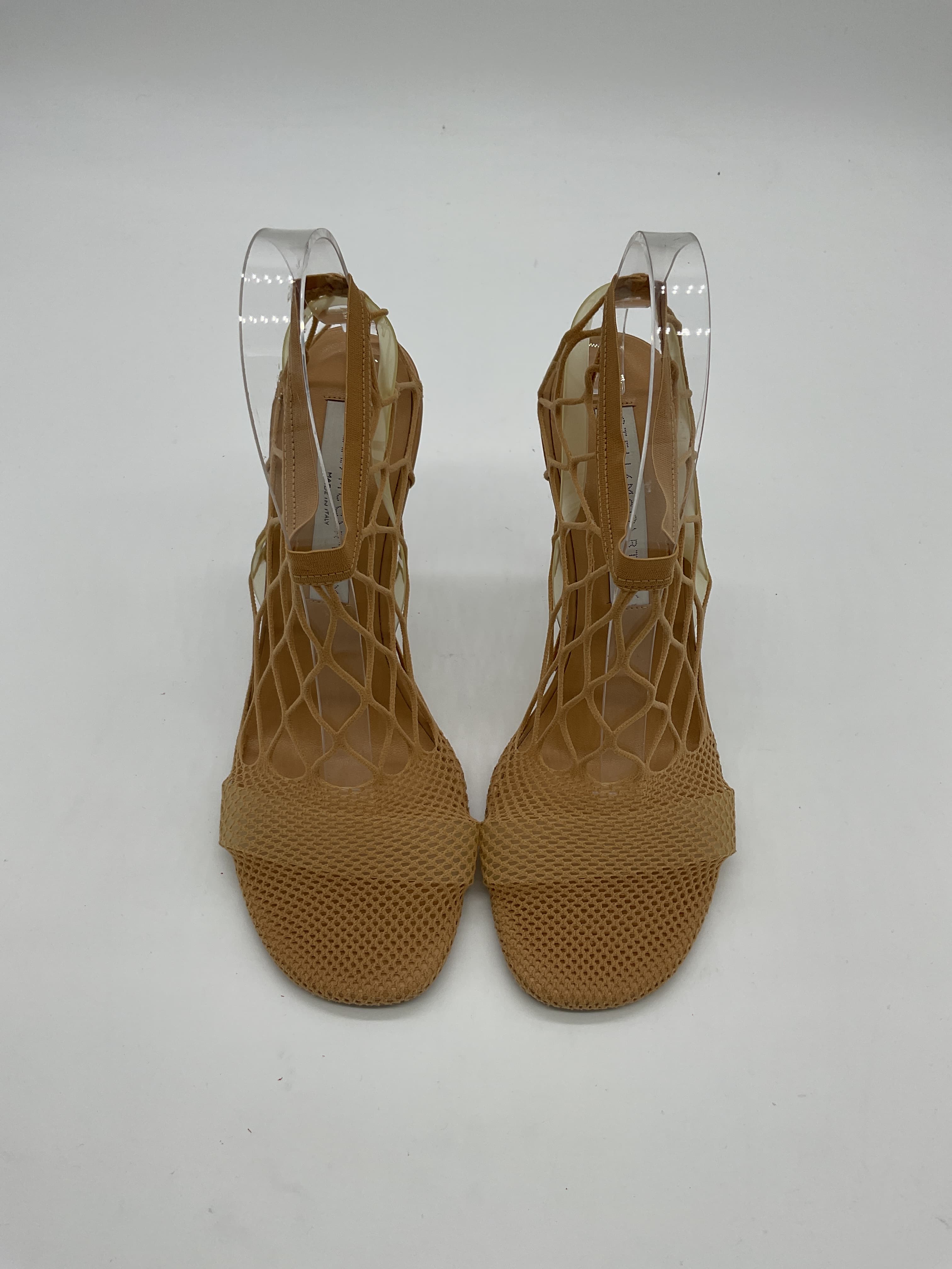 Stella Mccartneystella 100 Fishnet Pump In Camel - Image 2