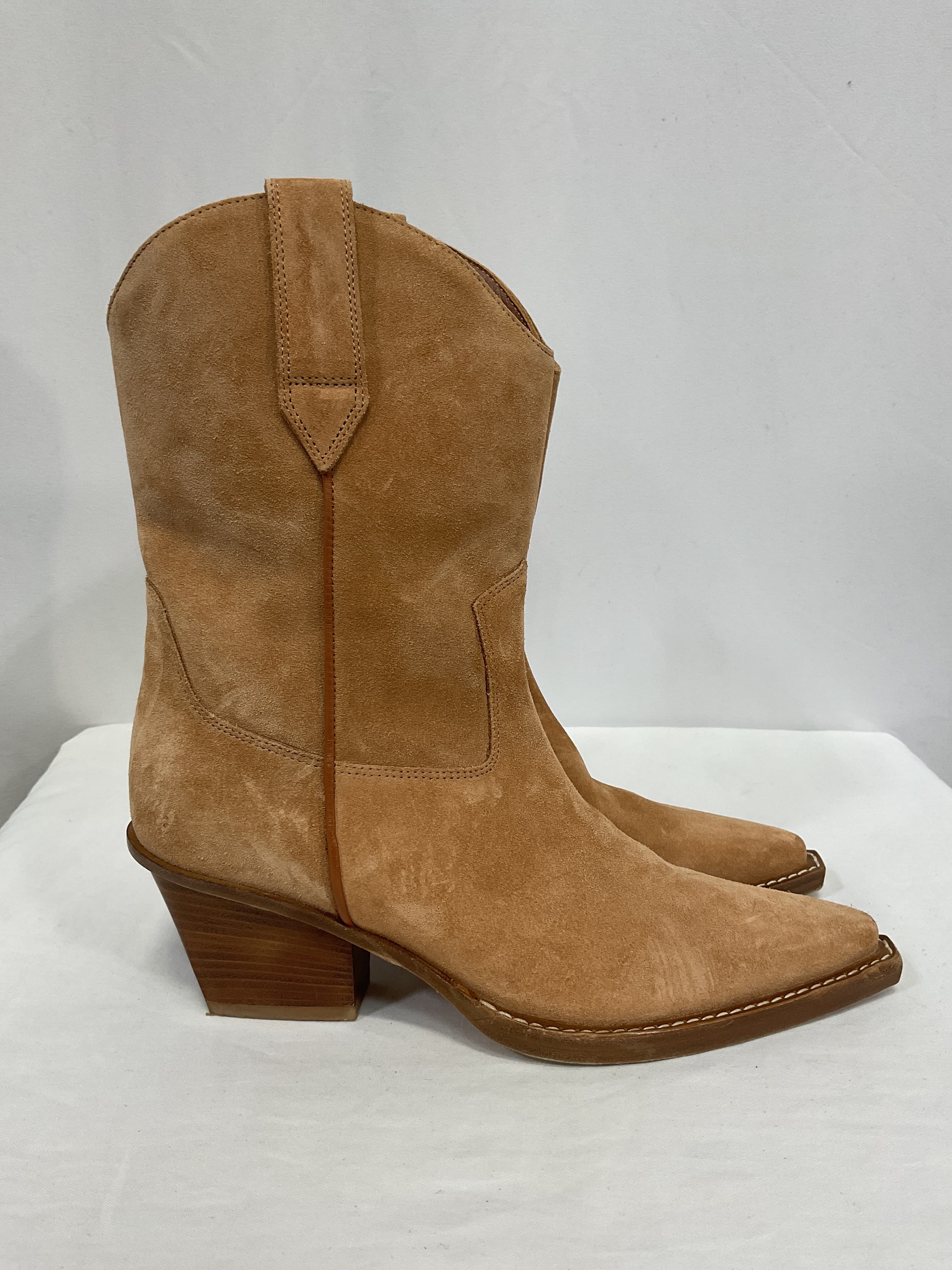 Sharon 60 Ankle Boot In Sahara - Image 3