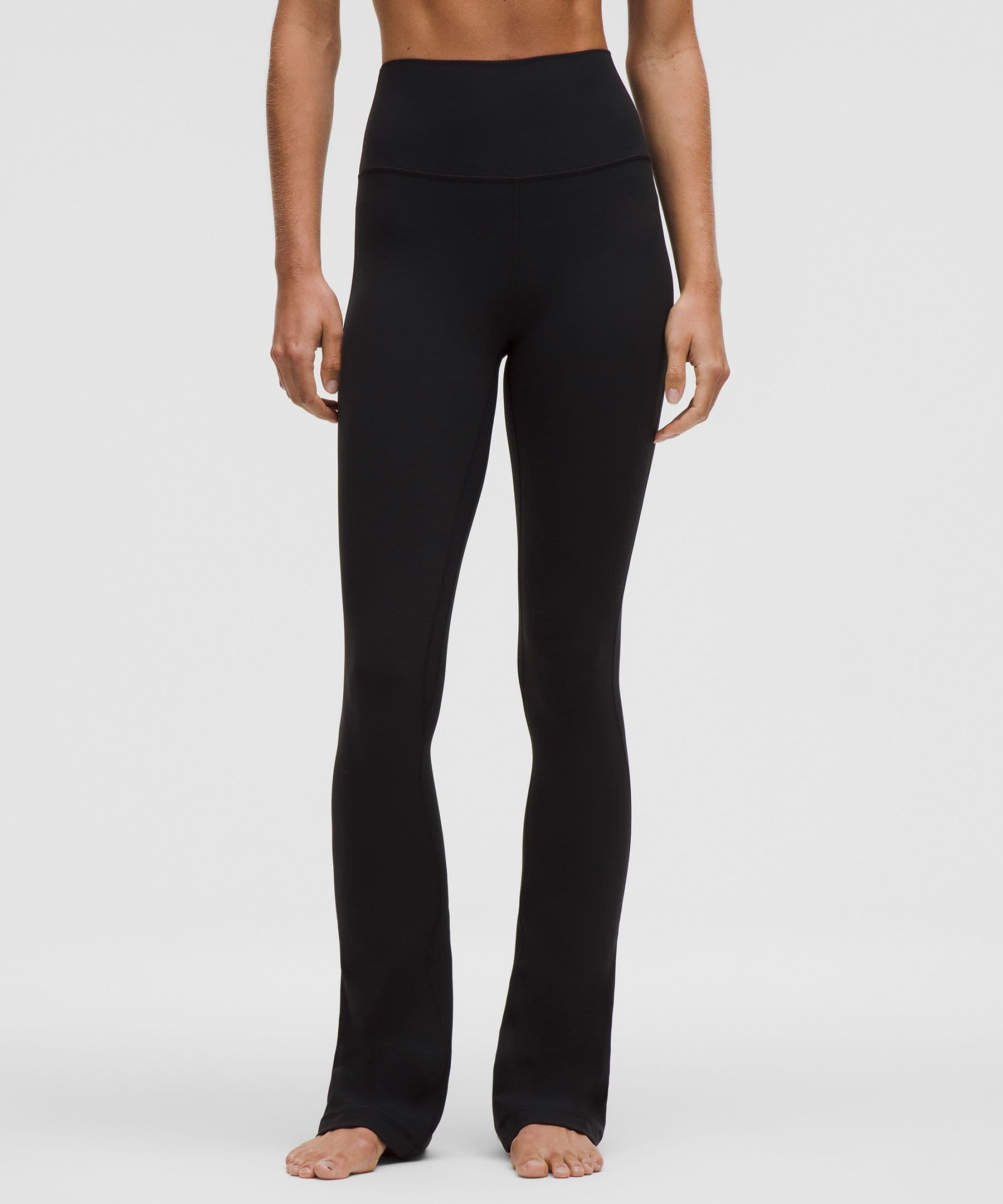 Align High-Rise Mini-Flared Pant *regular - Image 1
