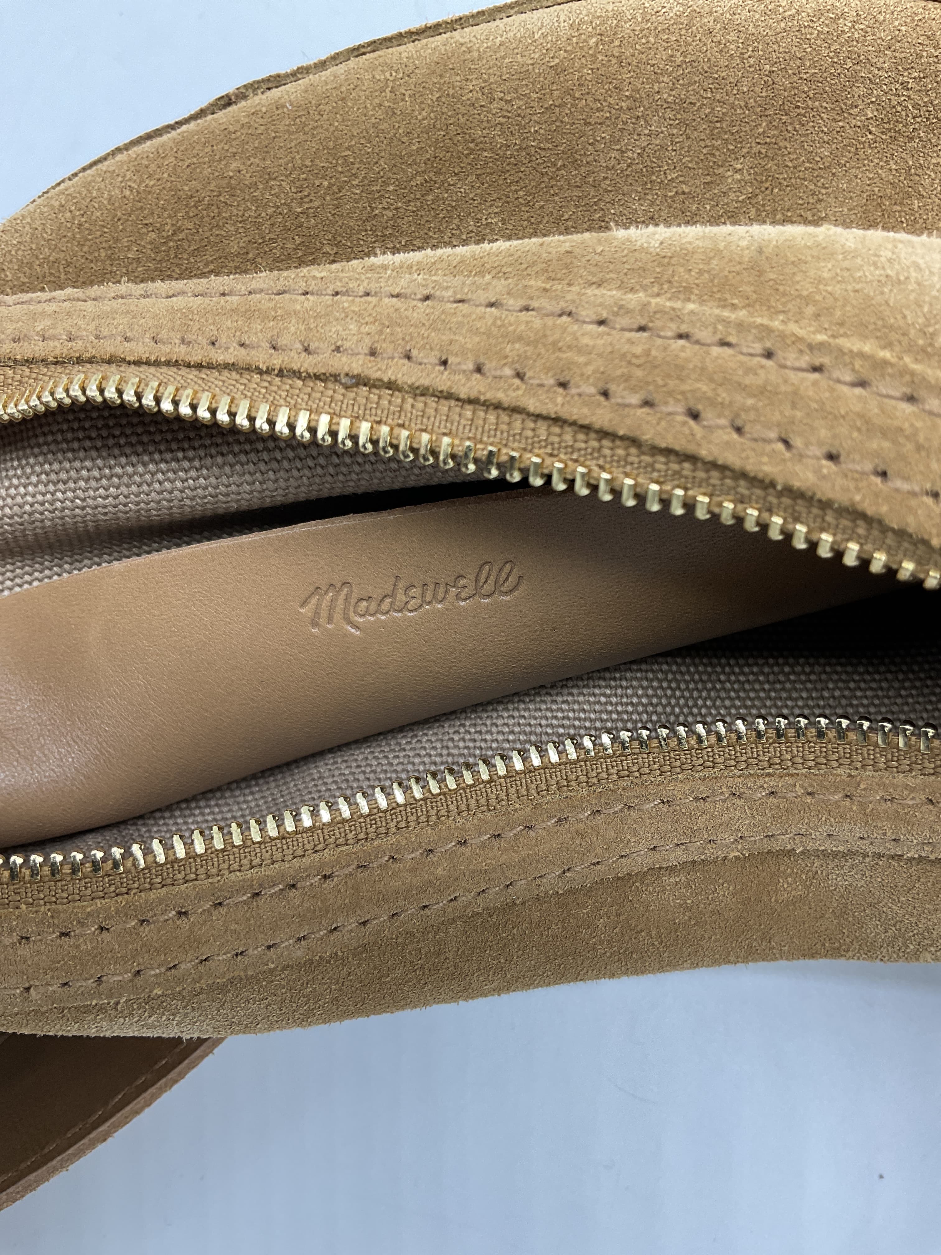 The Essential Sling Crossbody Bag - Image 4